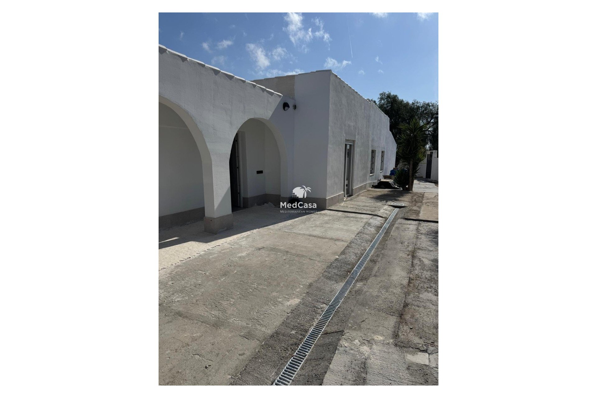 Resale - Villa -
La Marina del Pinet - La Marina