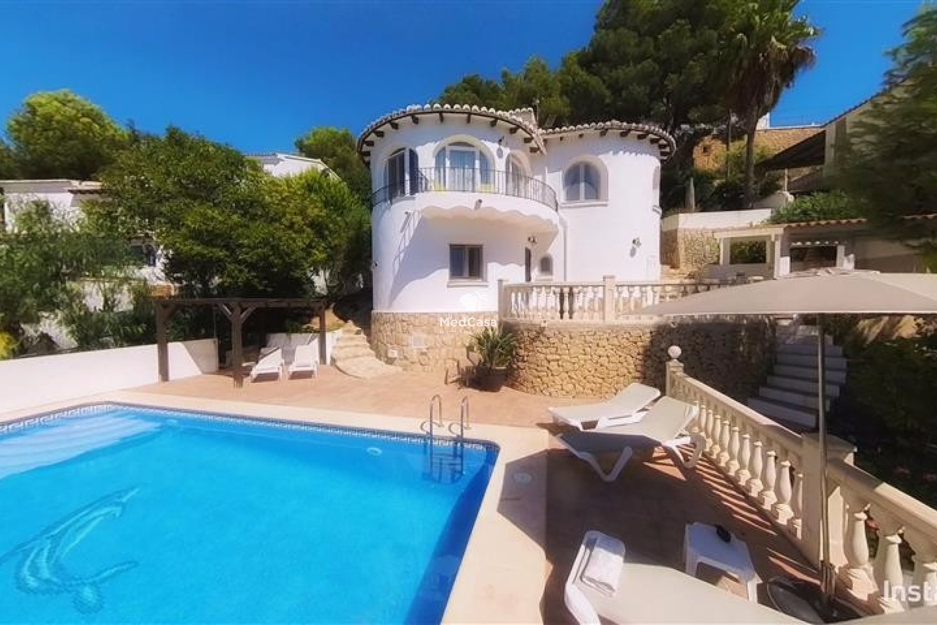 Resale - Villa -
Moraira - Alcazar