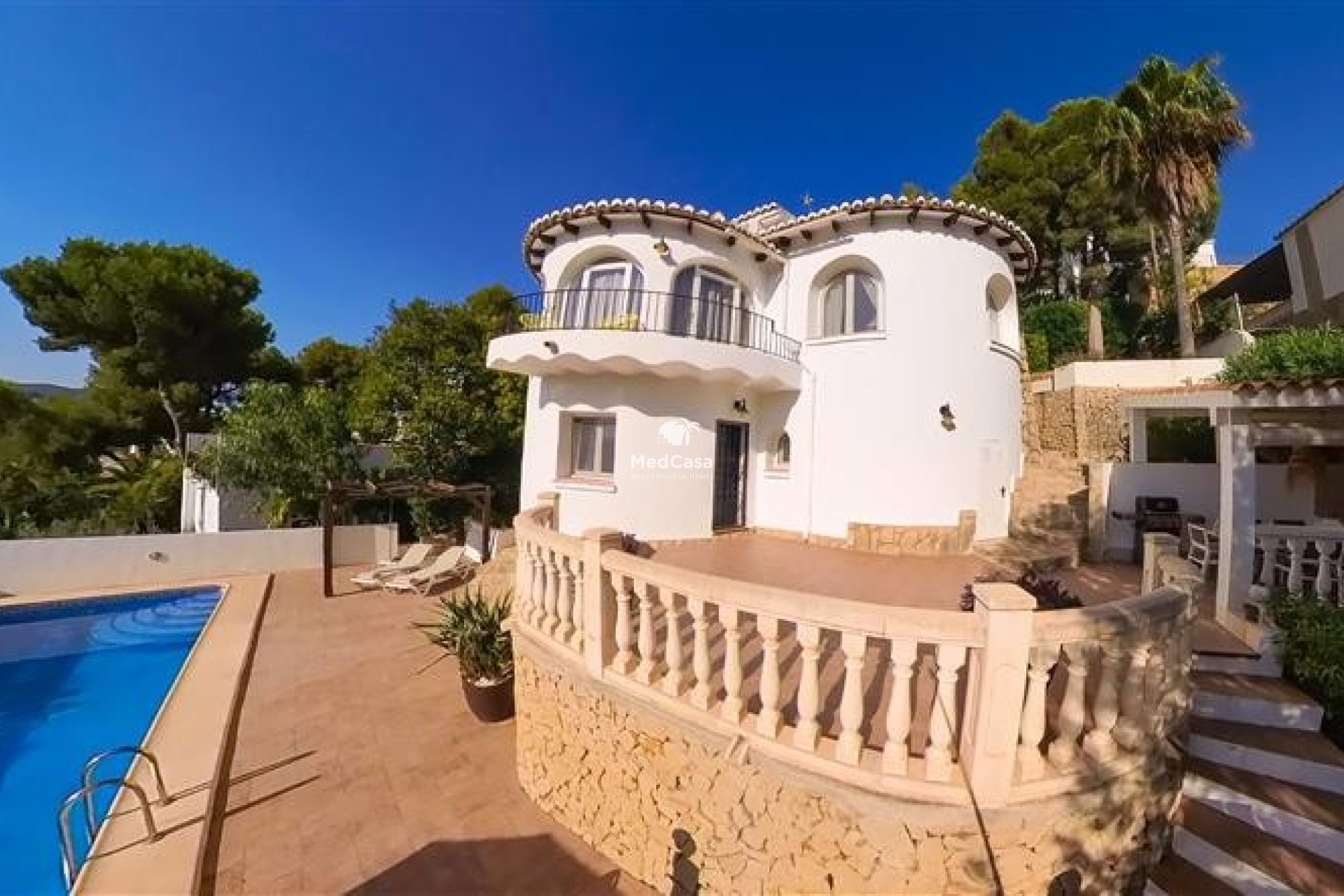 Resale - Villa -
Moraira - Alcazar