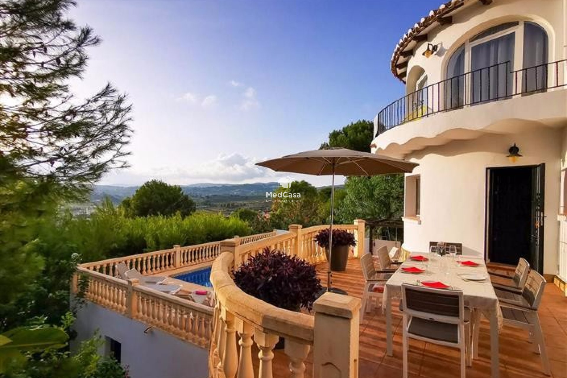 Resale - Villa -
Moraira - Alcazar