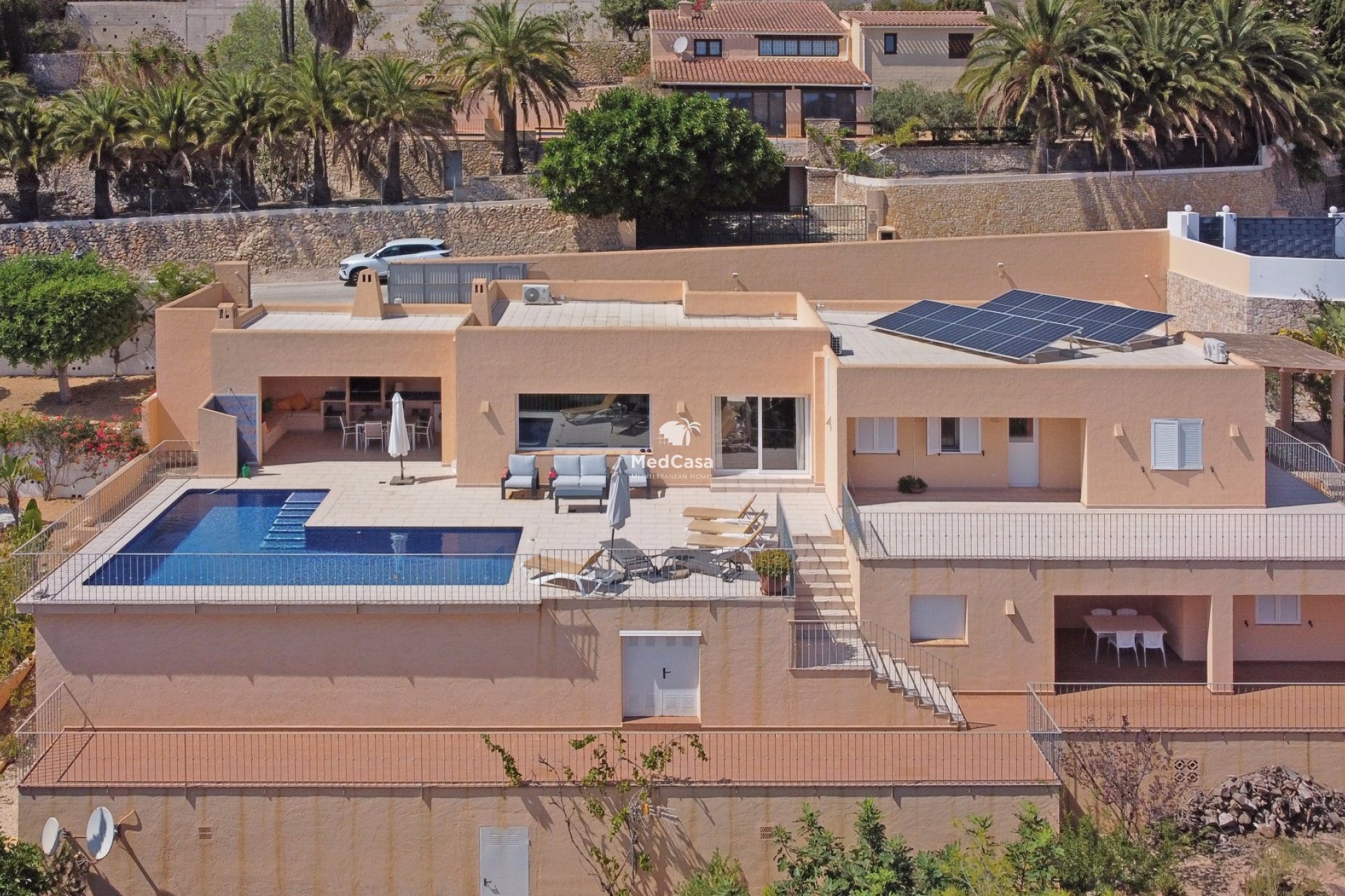 Resale - Villa -
Moraira - Benimeit