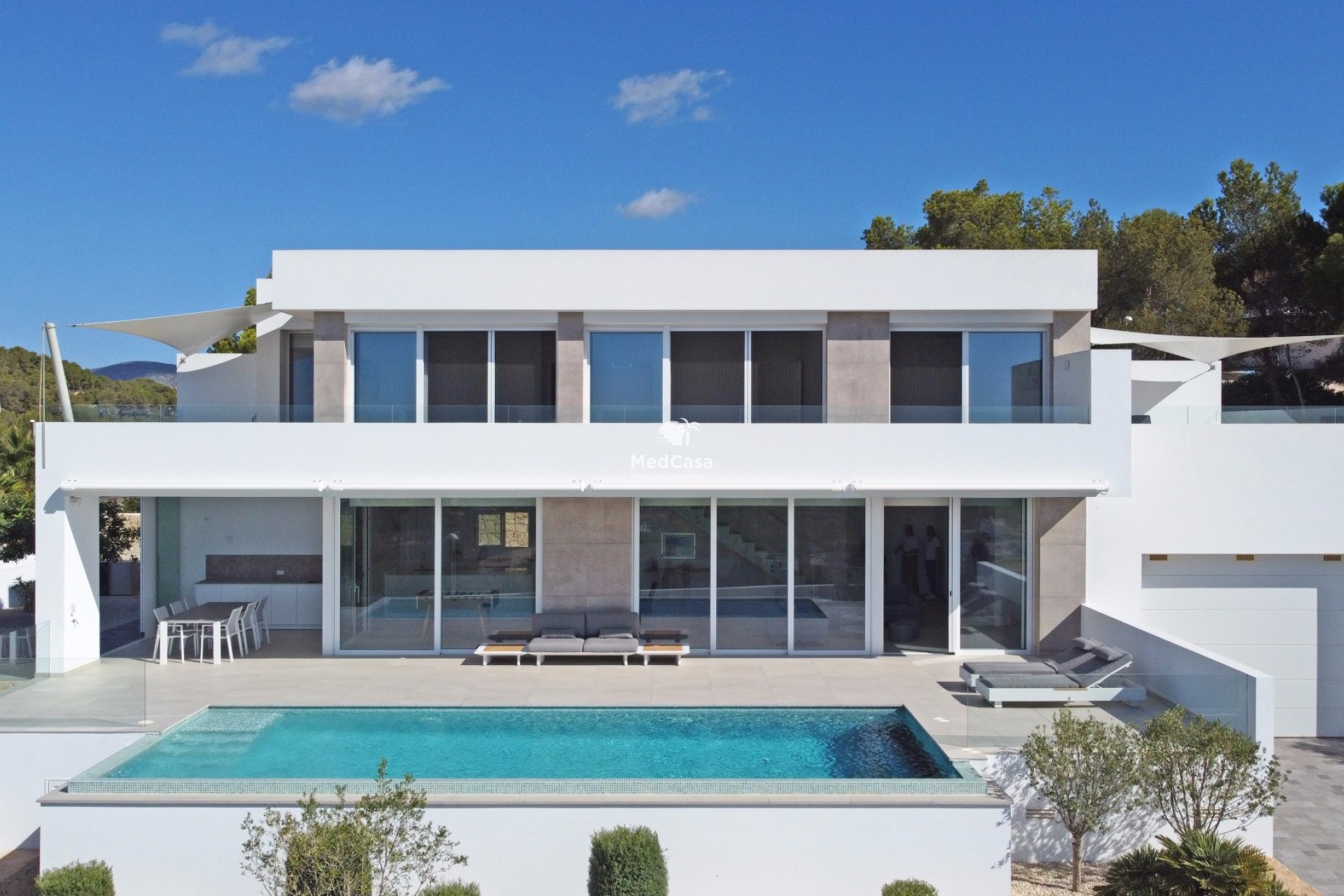 Resale - Villa -
Moraira - Benimeit