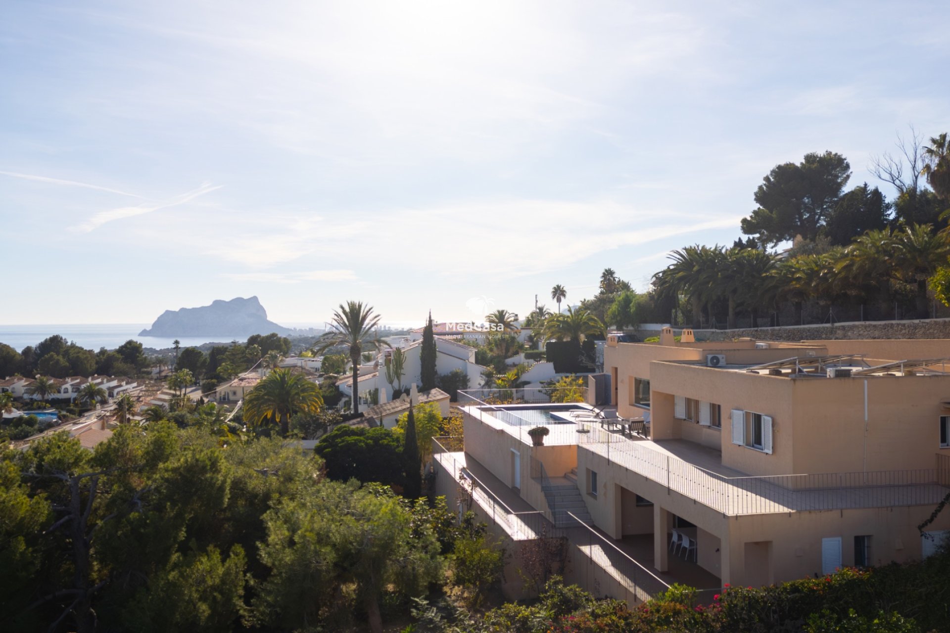 Resale - Villa -
Moraira - Benimeit