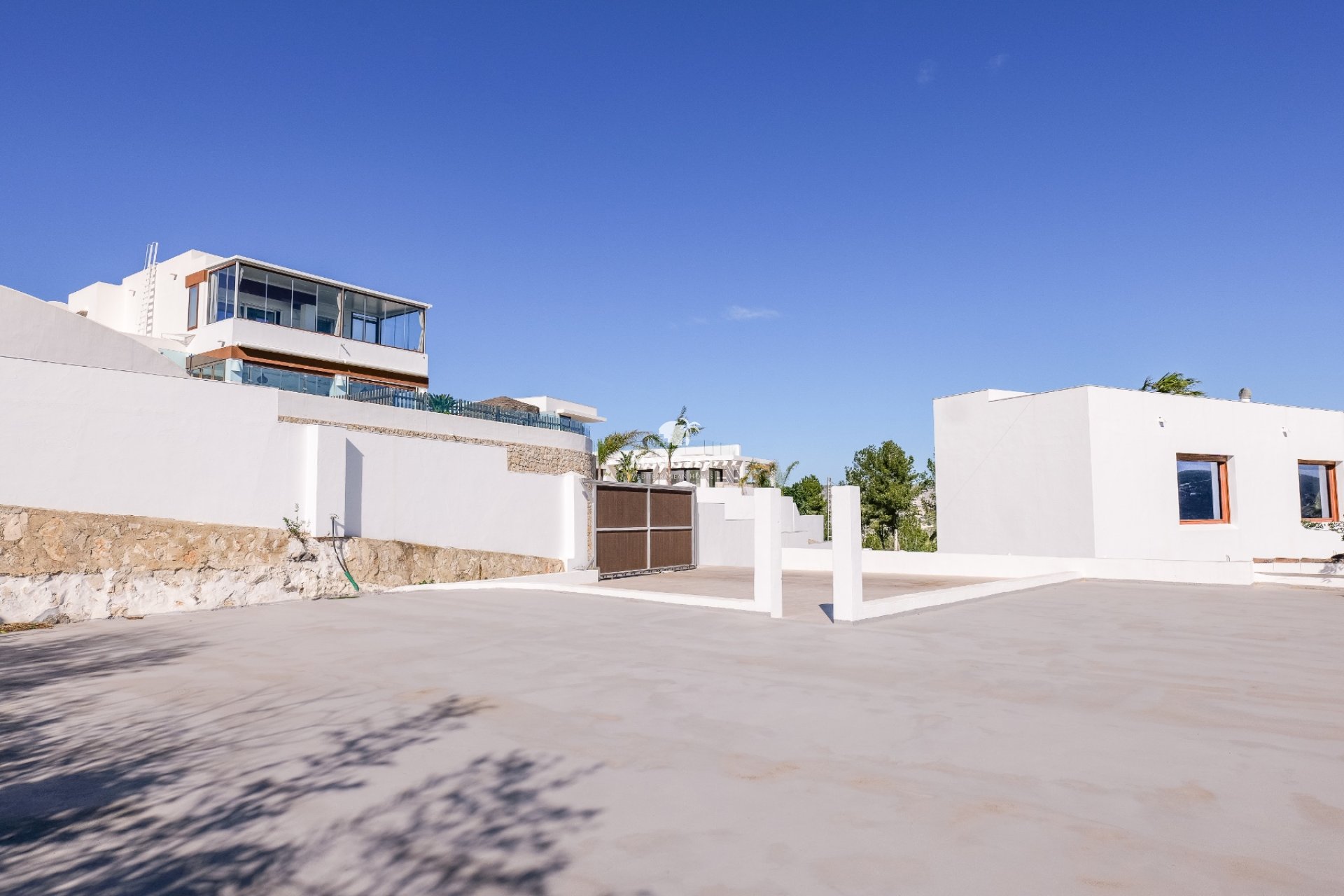 Resale - Villa -
Moraira - Benimeit