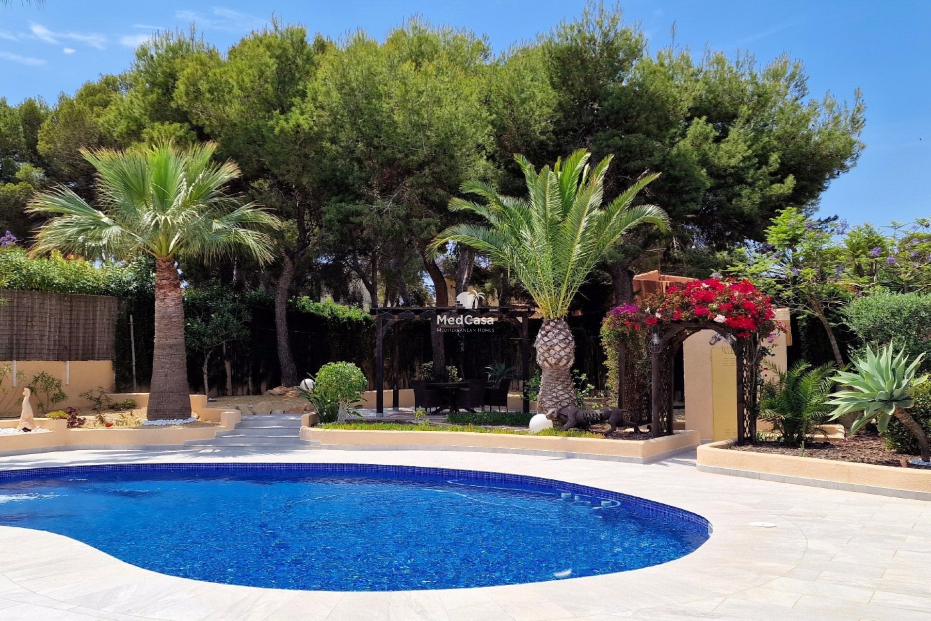 Resale - Villa -
Moraira - Cap Blanc