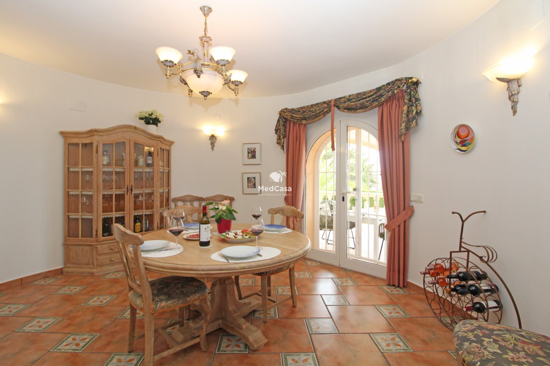 Resale - Villa -
Moraira - Cometa