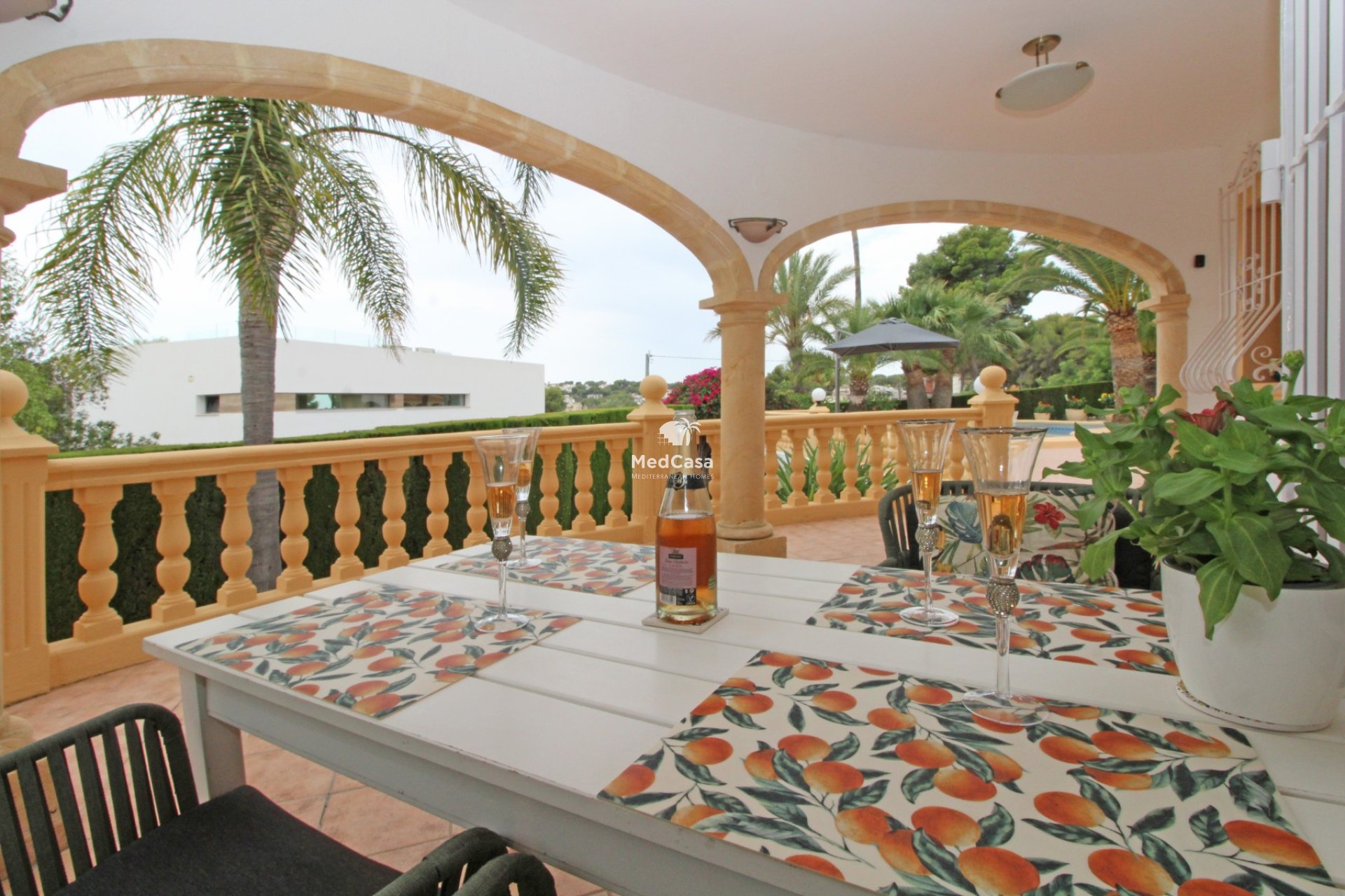 Resale - Villa -
Moraira - Cometa