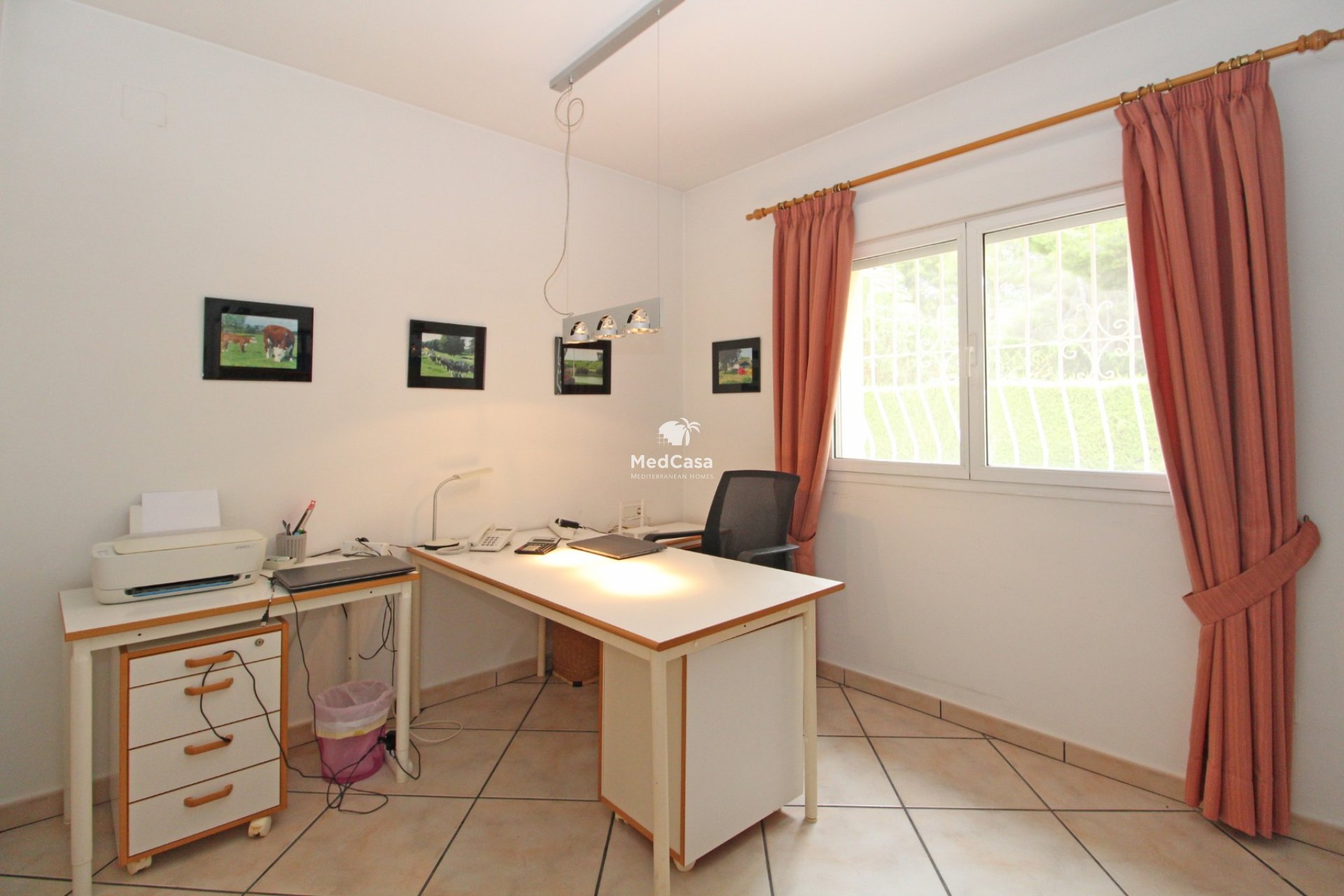 Resale - Villa -
Moraira - Cometa