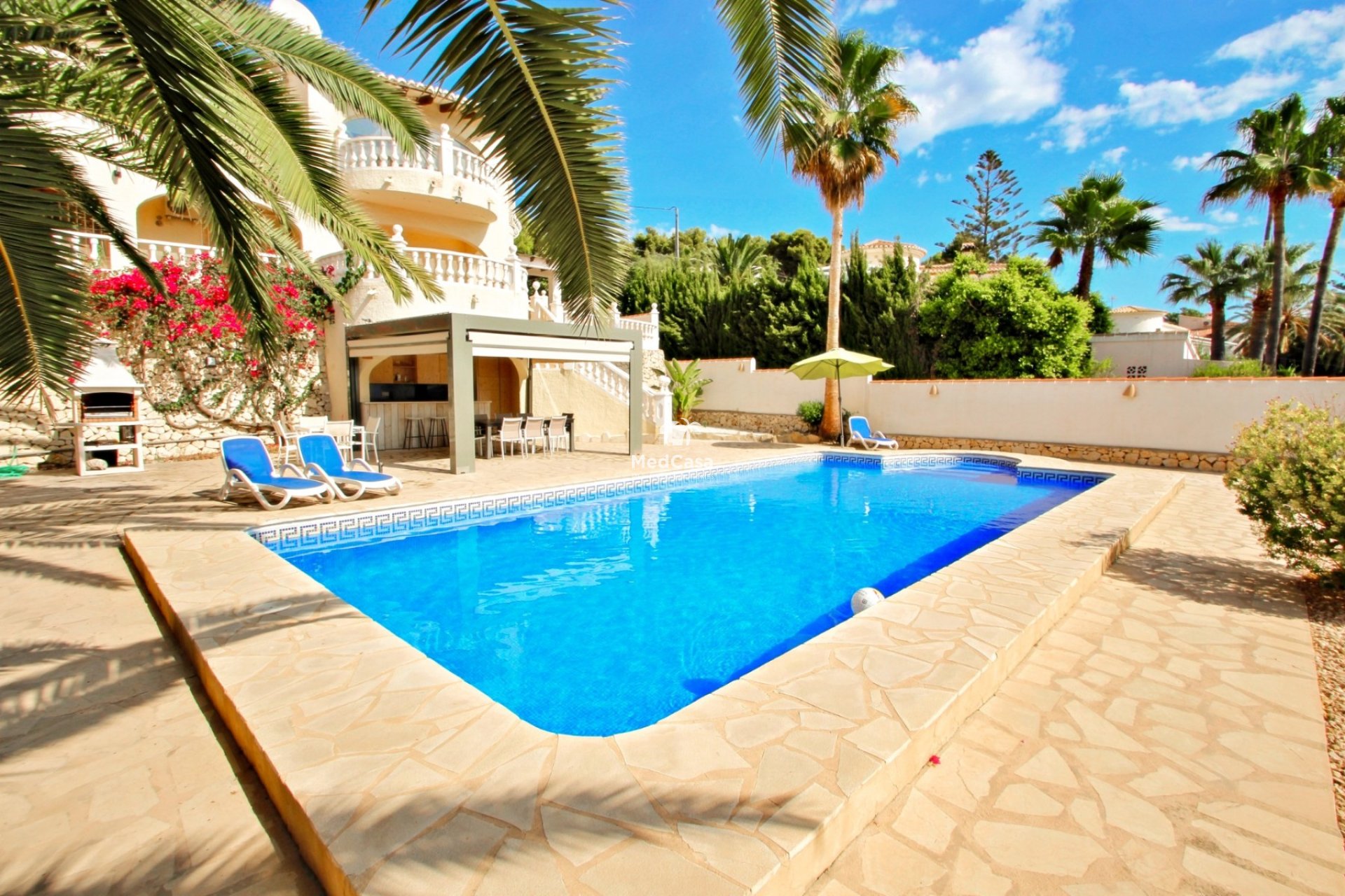 Resale - Villa -
Moraira - El Pinar de L'Advocat