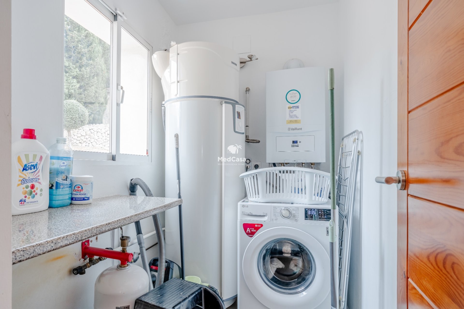 Resale - Villa -
Moraira - El Tesoro