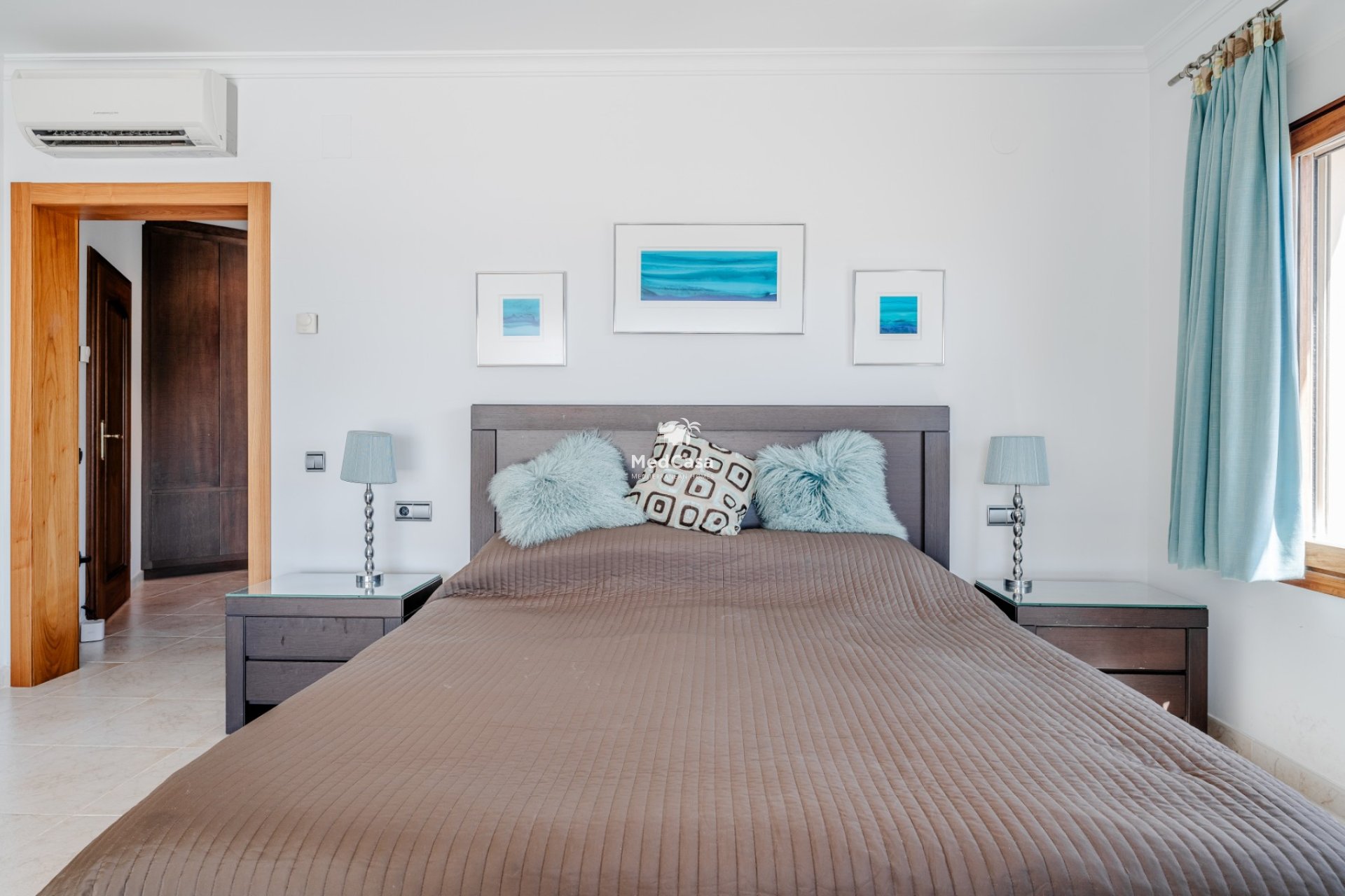 Resale - Villa -
Moraira - La Arnella