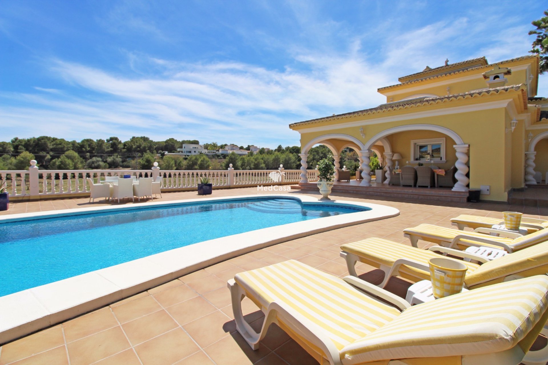 Resale - Villa -
Moraira - Pinar de l'Advocat