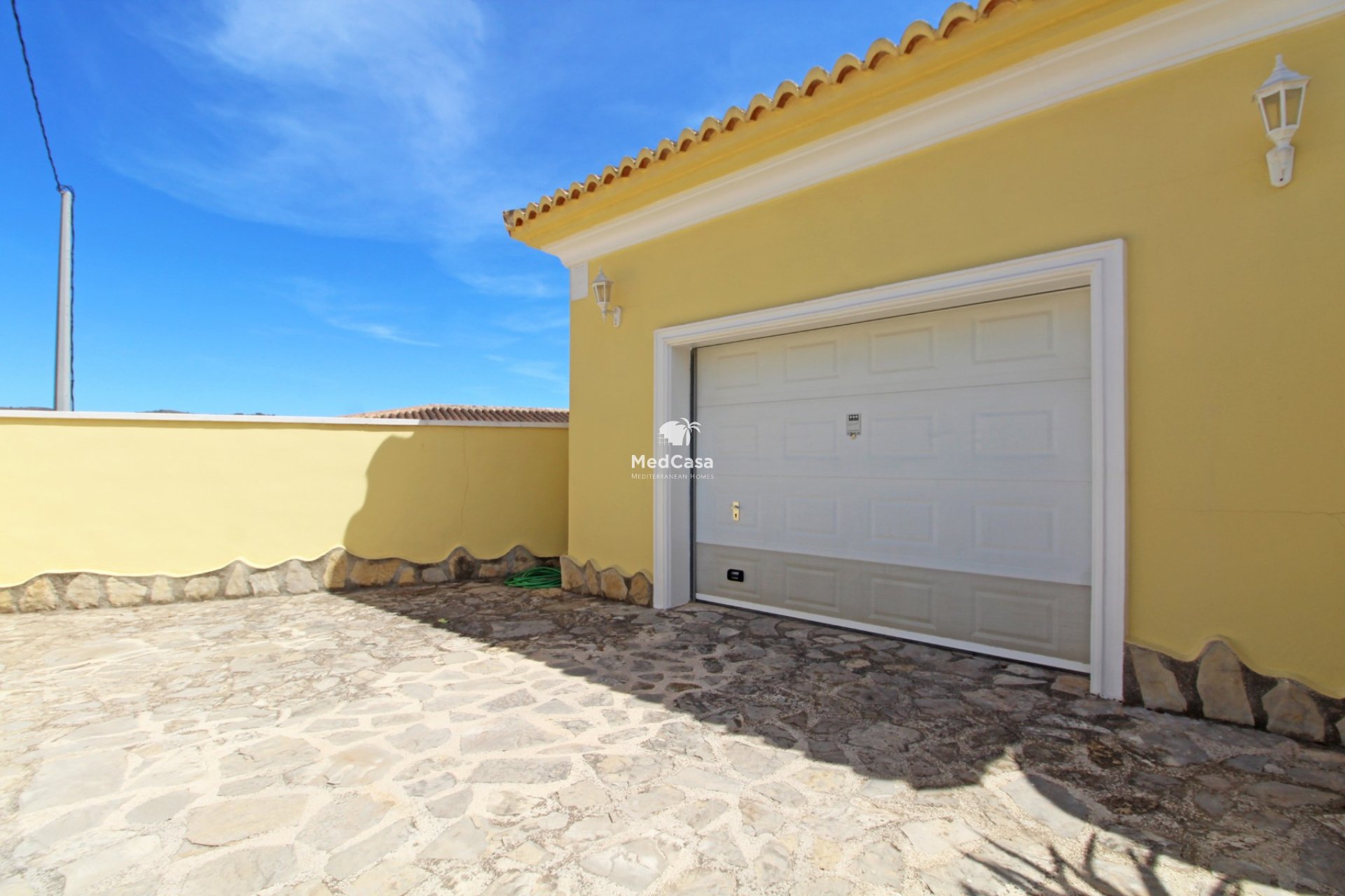 Resale - Villa -
Moraira - Pinar de l'Advocat