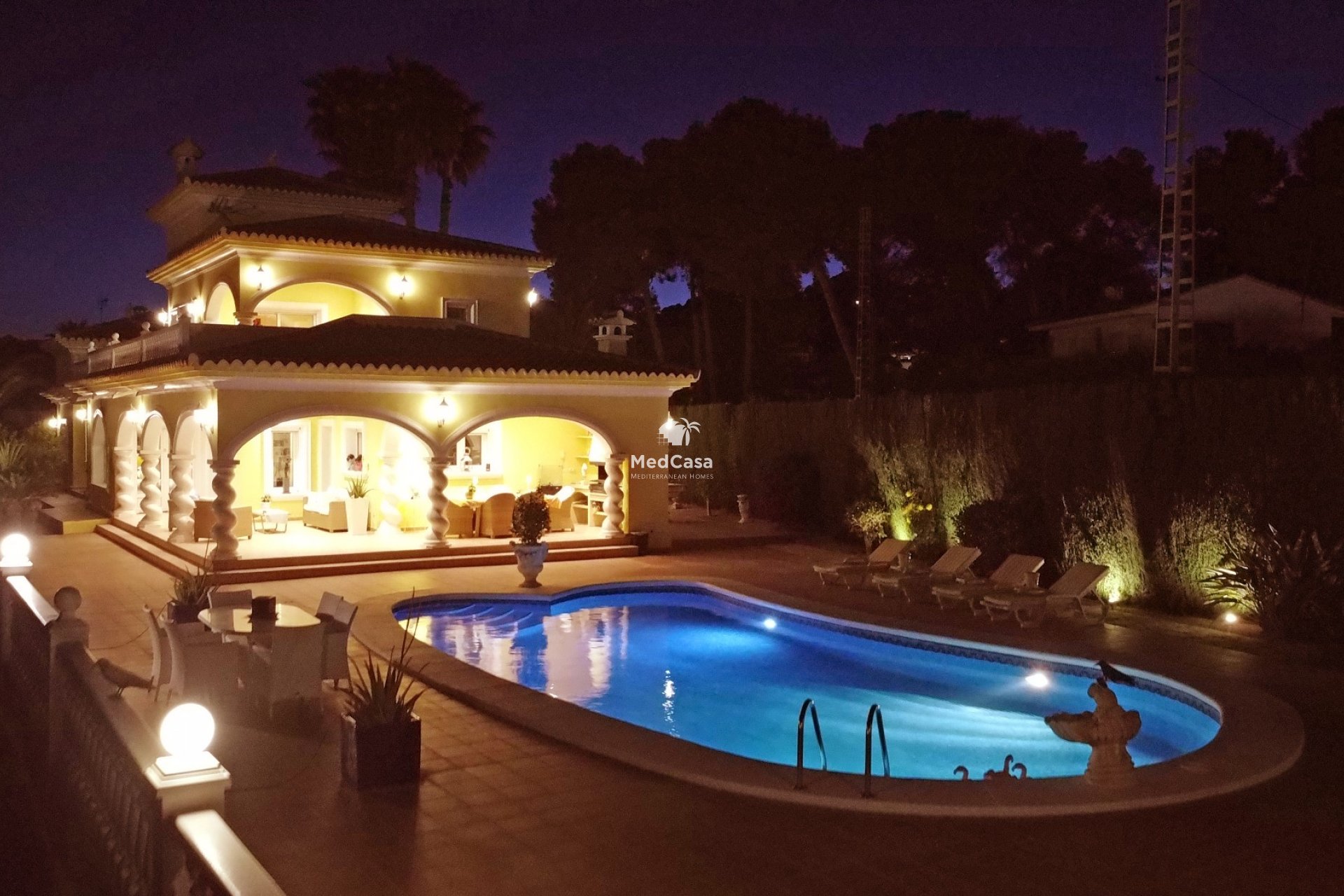 Resale - Villa -
Moraira - Pinar de l'Advocat