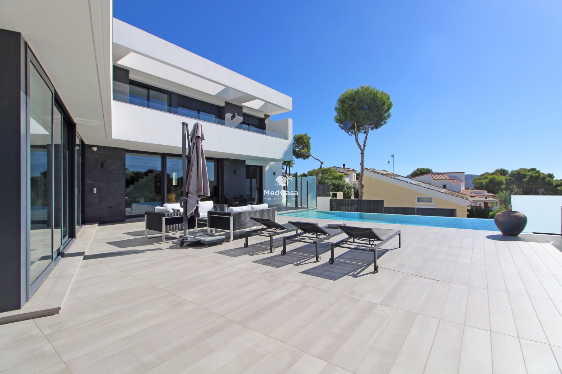 Resale - Villa -
Moraira - Pinar de l'Advocat