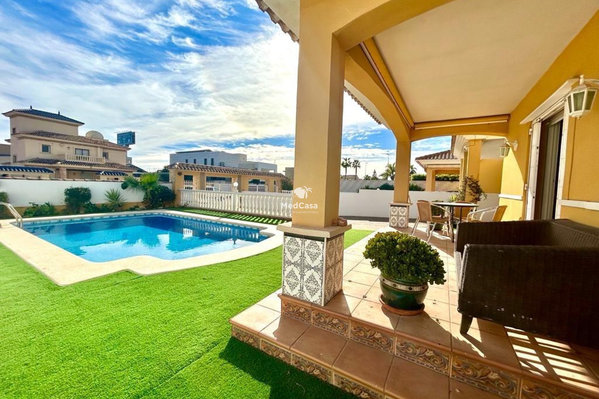 Resale - Villa -
Orihuela Costa - Cabo Roig