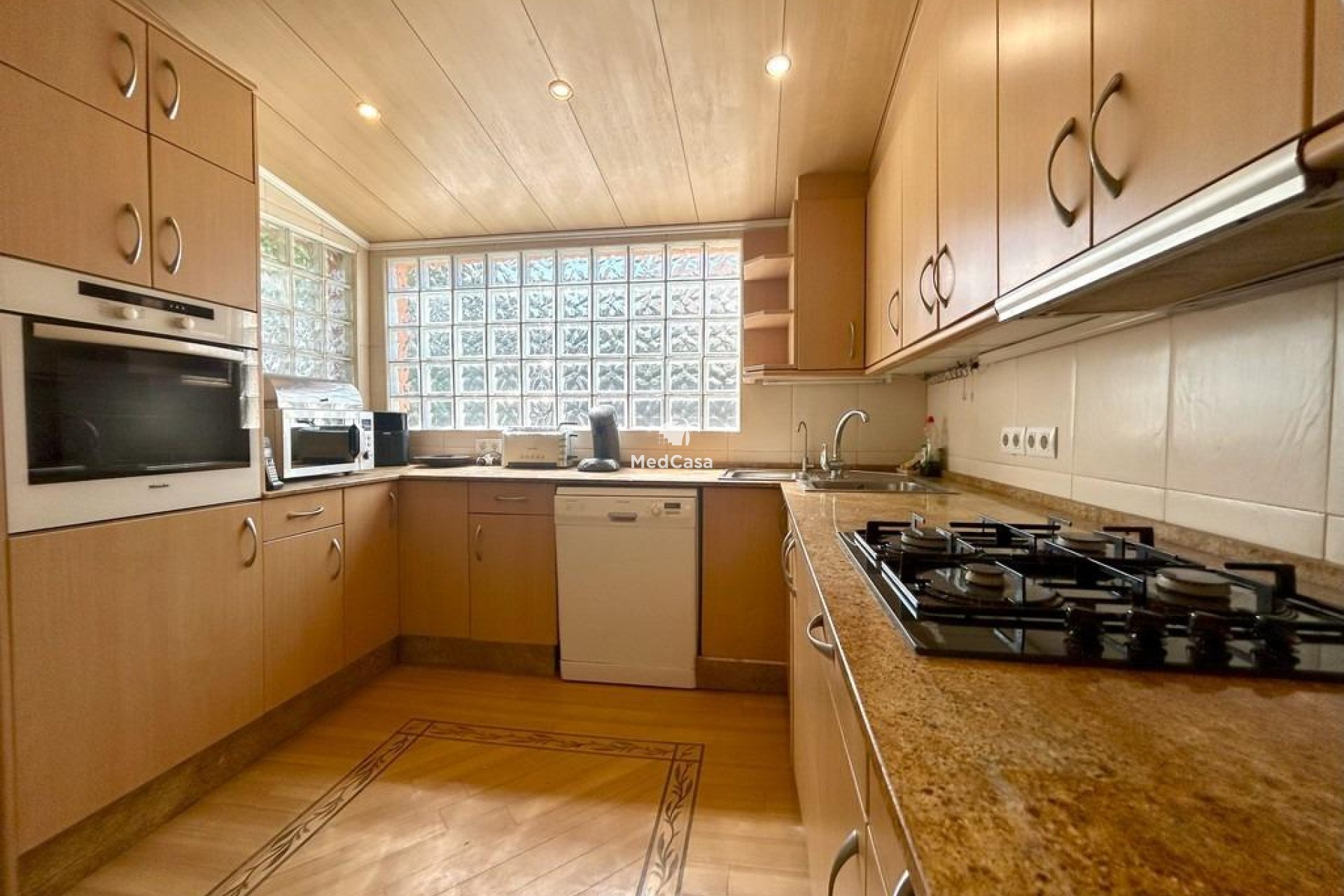 Resale - Villa -
Orihuela Costa - Cabo Roig