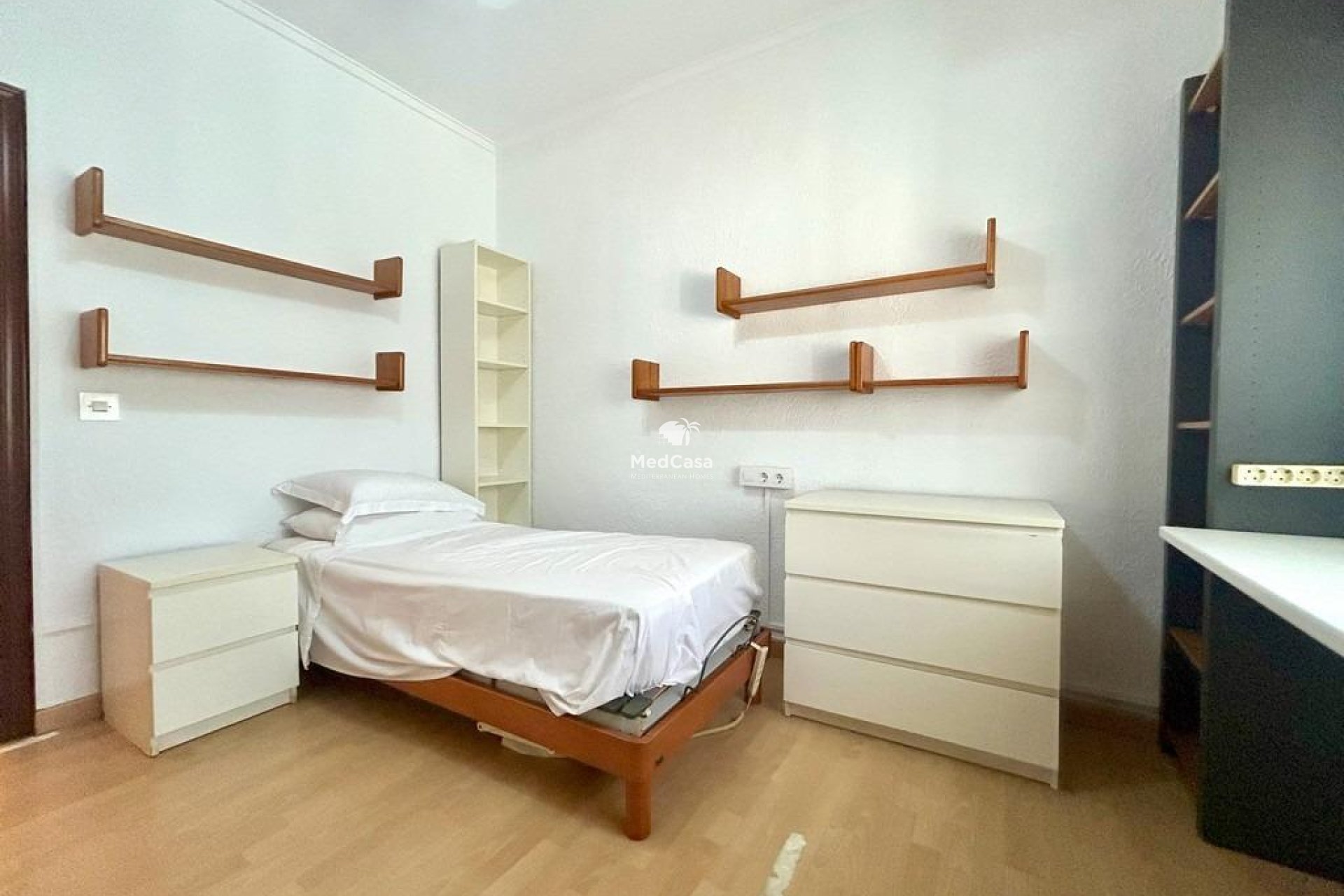 Resale - Villa -
Orihuela Costa - Cabo Roig