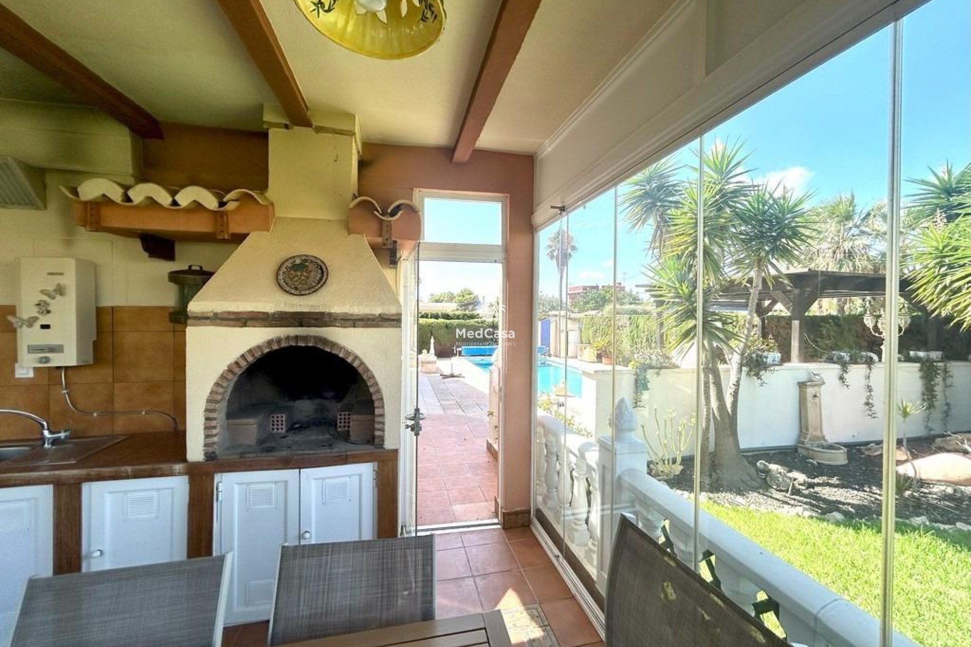 Resale - Villa -
Orihuela Costa - Cabo Roig