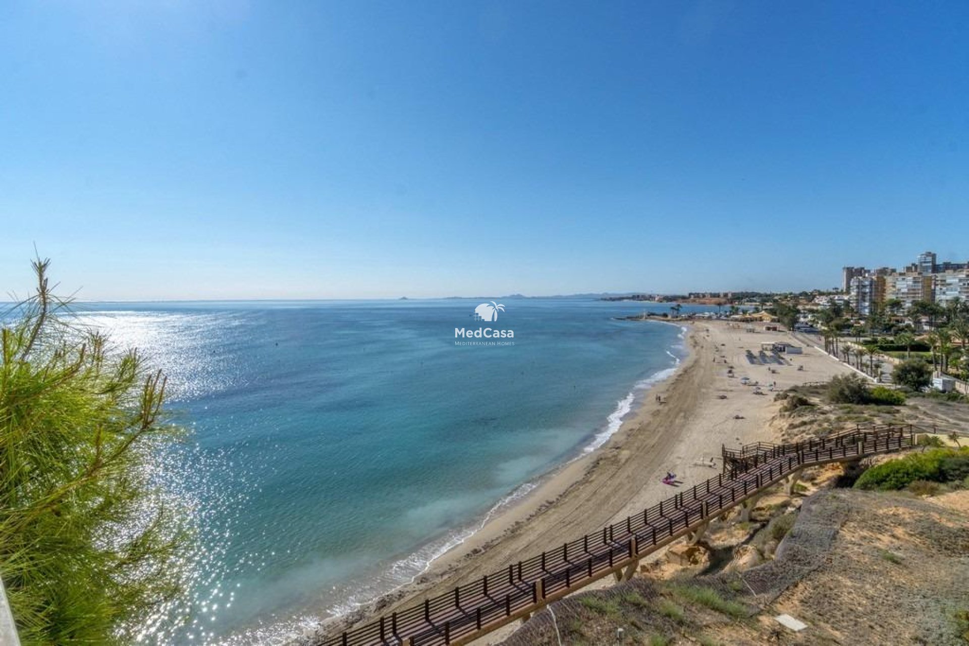 Resale - Villa -
Orihuela Costa - Campoamor