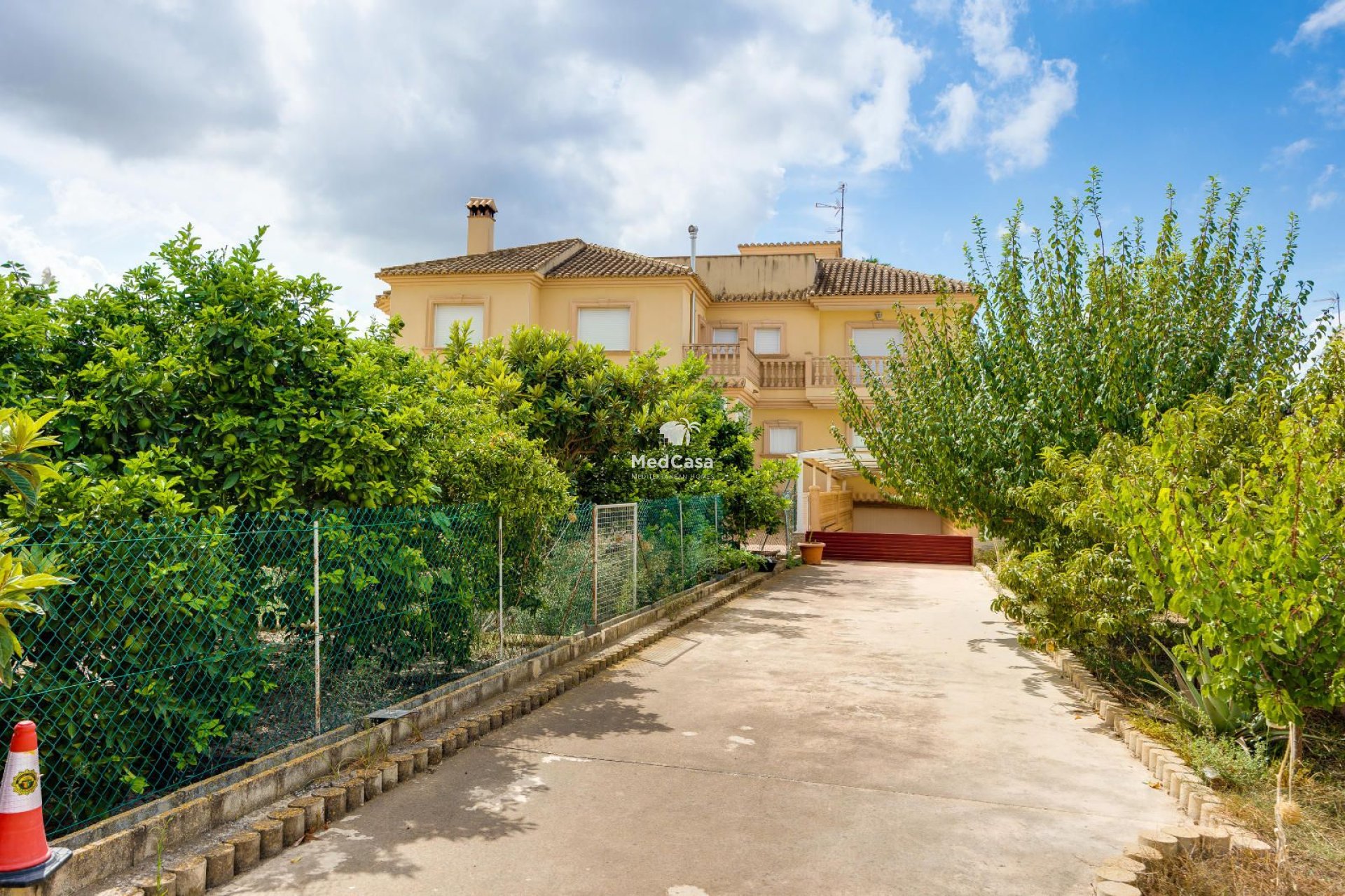 Resale - Villa -
Orihuela Costa - Hurchillo