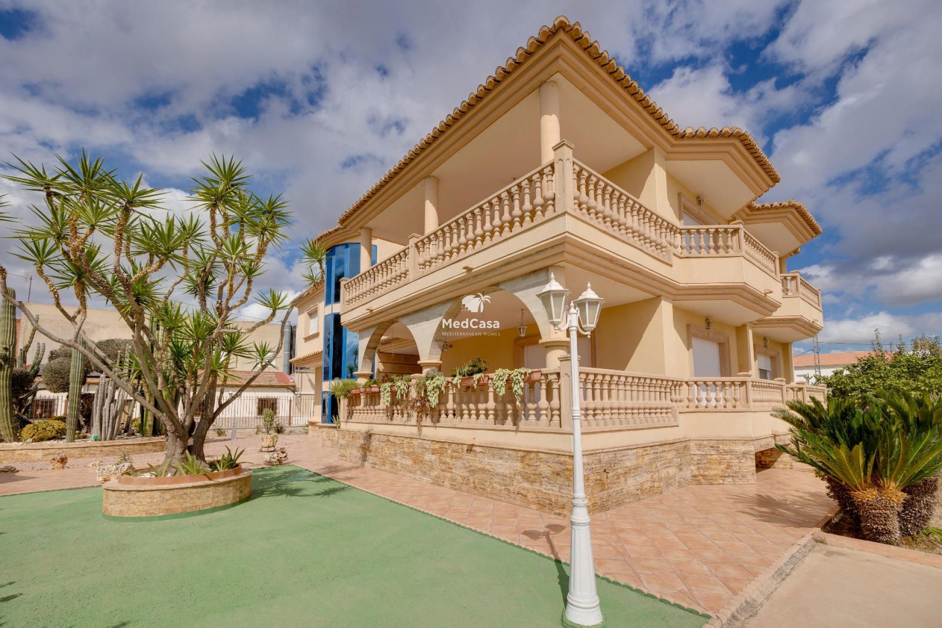 Resale - Villa -
Orihuela Costa - Hurchillo