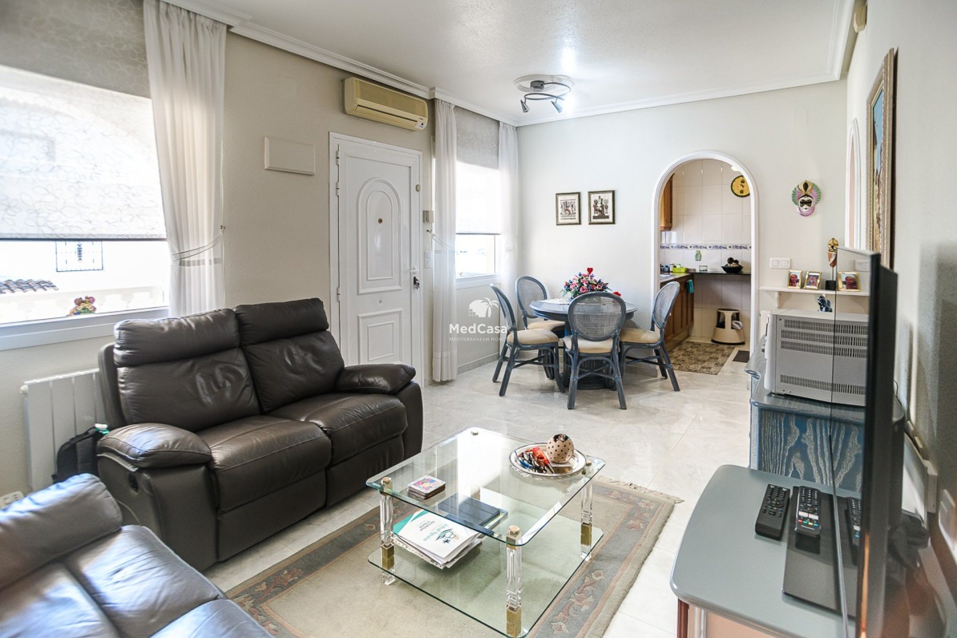Resale - Villa -
Orihuela Costa - Los Altos