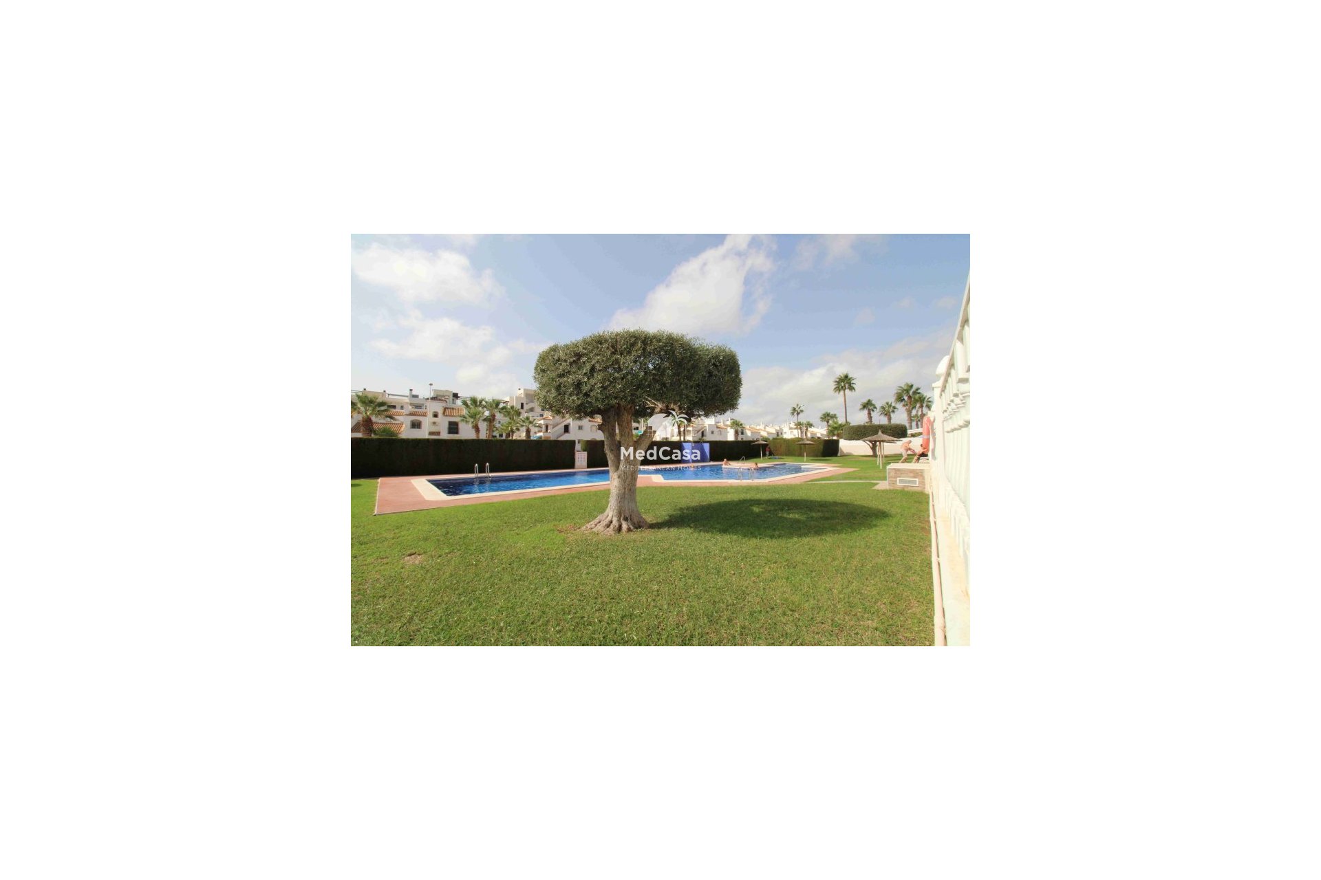 Resale - Villa -
Orihuela Costa - Los Dolses