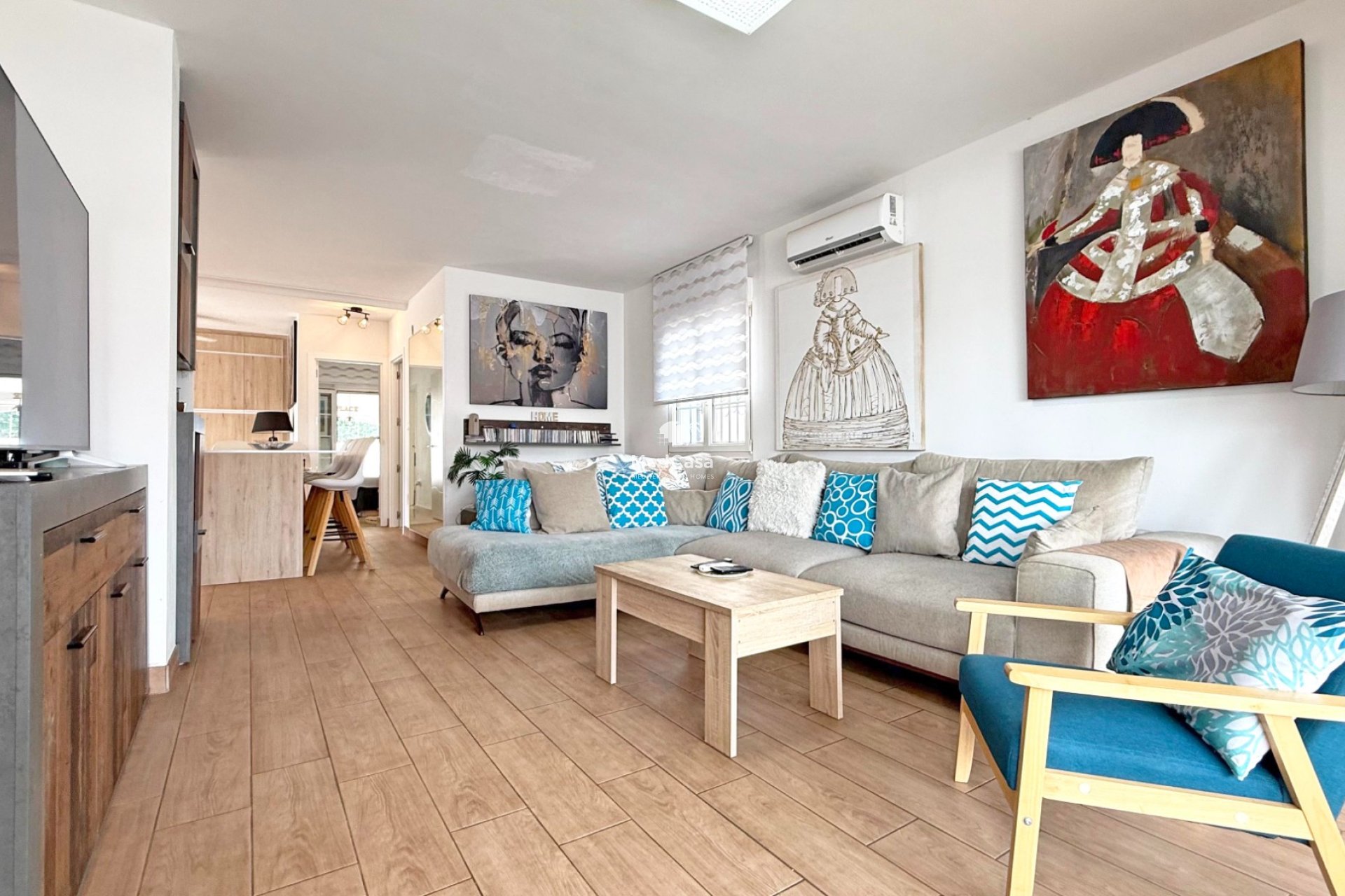 Resale - Villa -
Orihuela Costa - Villamartín