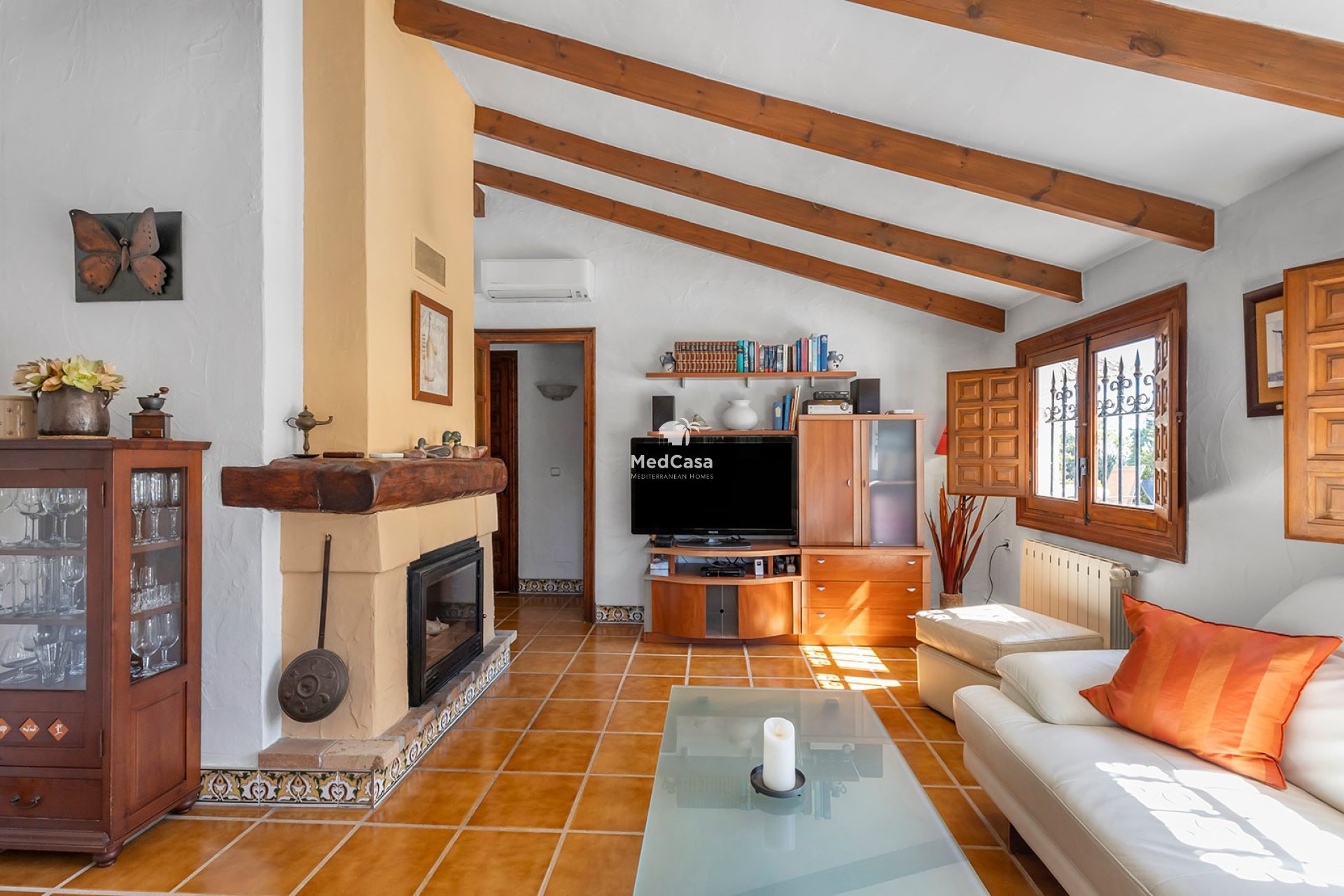 Resale - Villa -
Orihuela Costa - Villamartín
