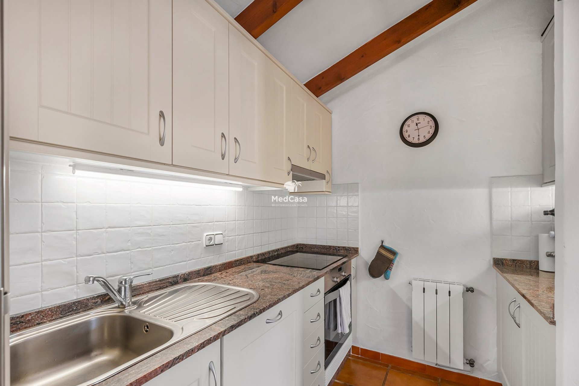 Resale - Villa -
Orihuela Costa - Villamartín