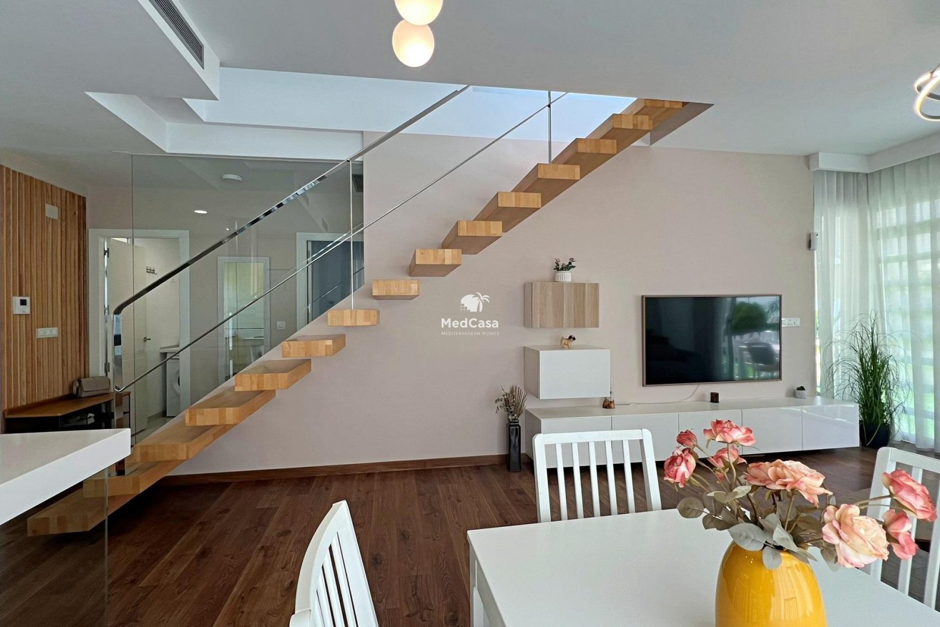 Resale - Villa -
Pilar de la Horadada - Pueblo Latino