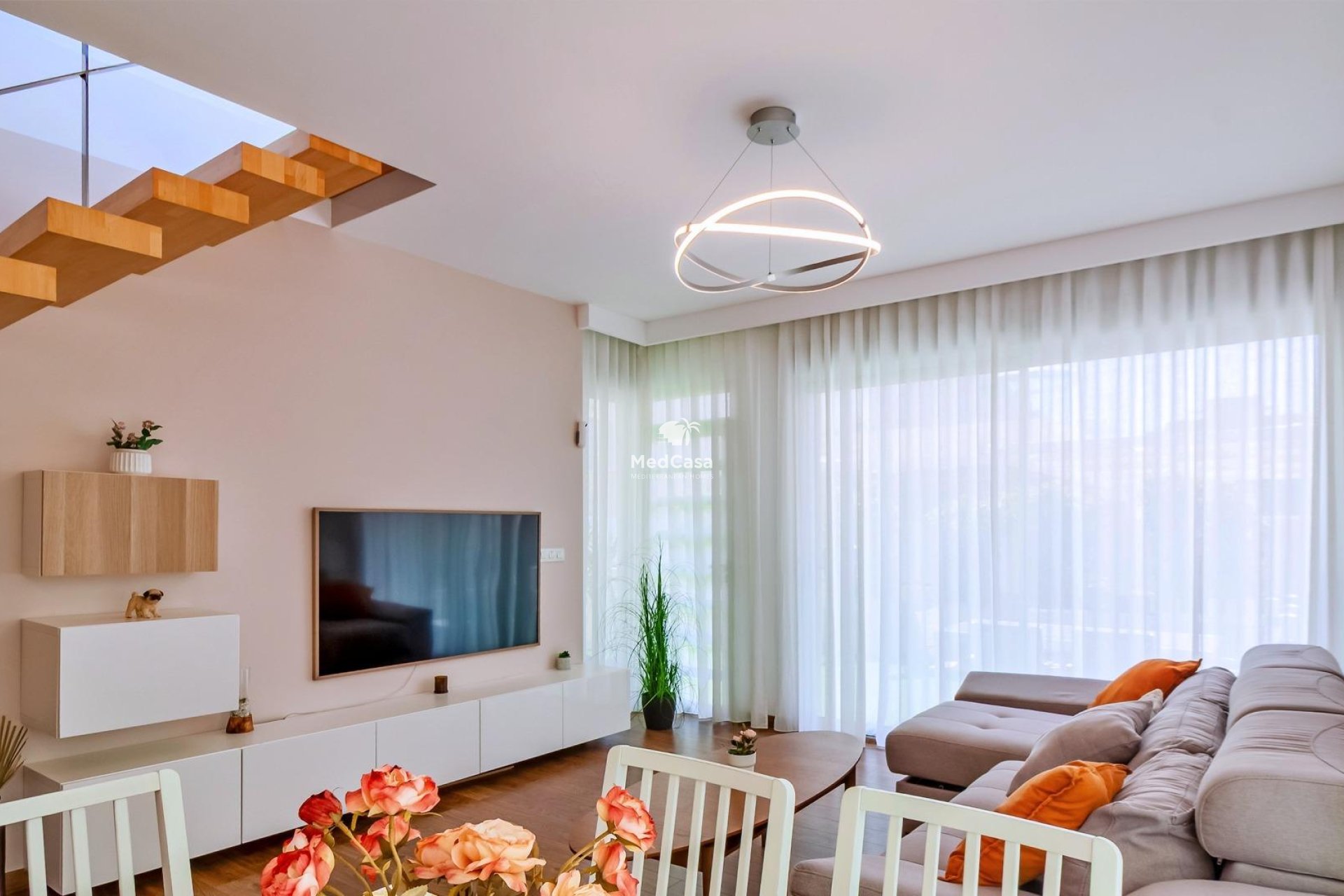 Resale - Villa -
Pilar de la Horadada - Pueblo Latino