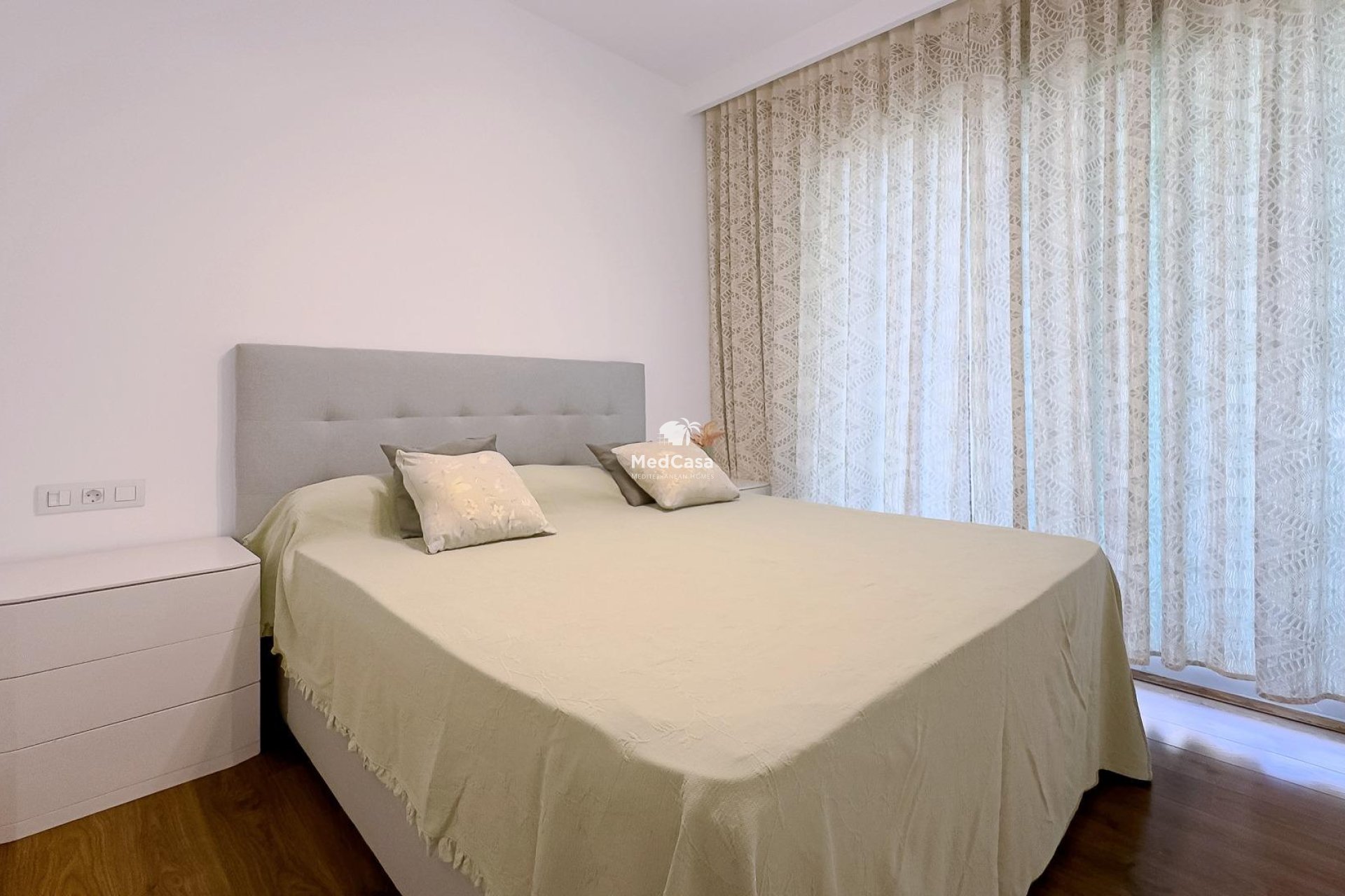 Resale - Villa -
Pilar de la Horadada - Pueblo Latino