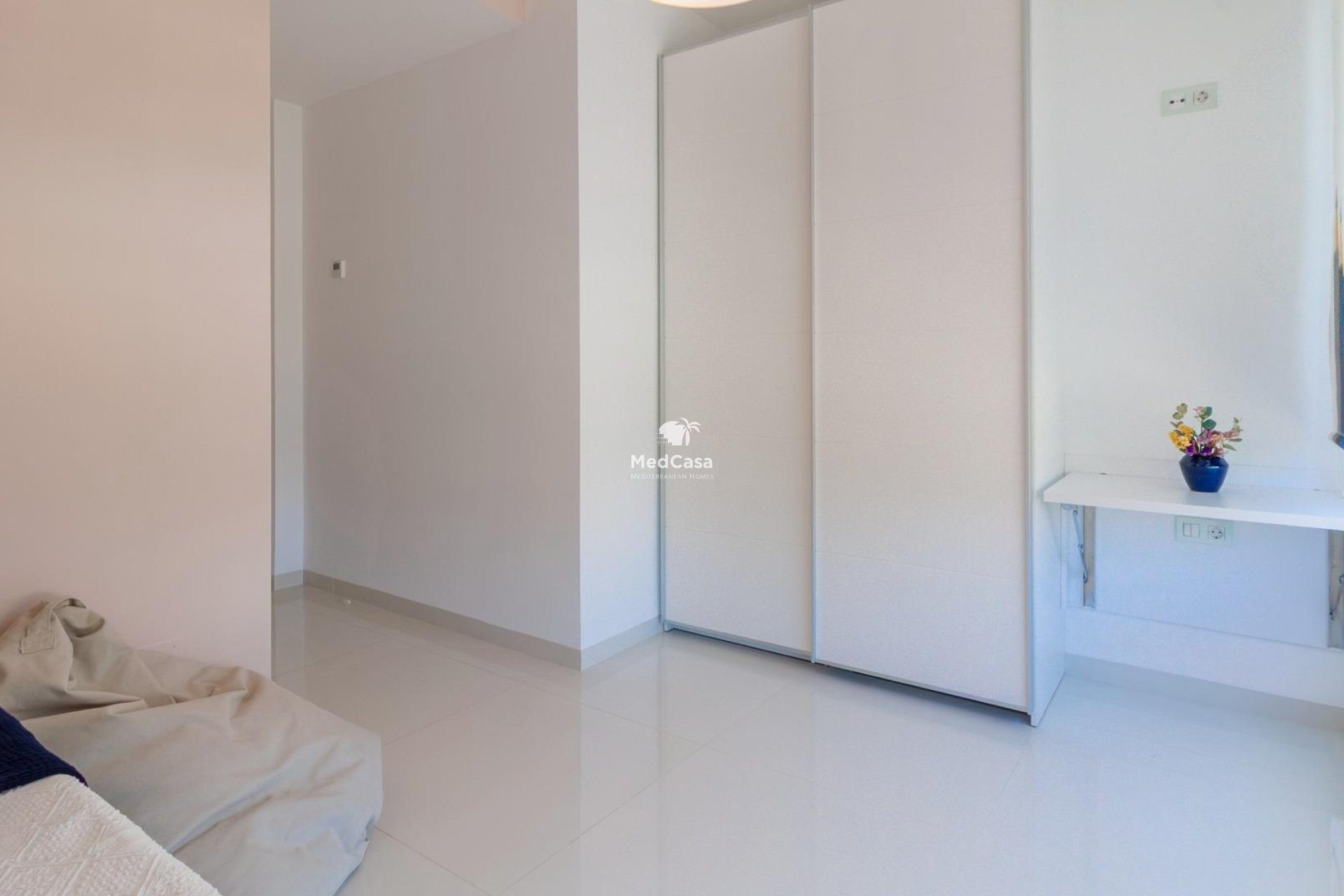 Resale - Villa -
Pilar de la Horadada - Pueblo Latino