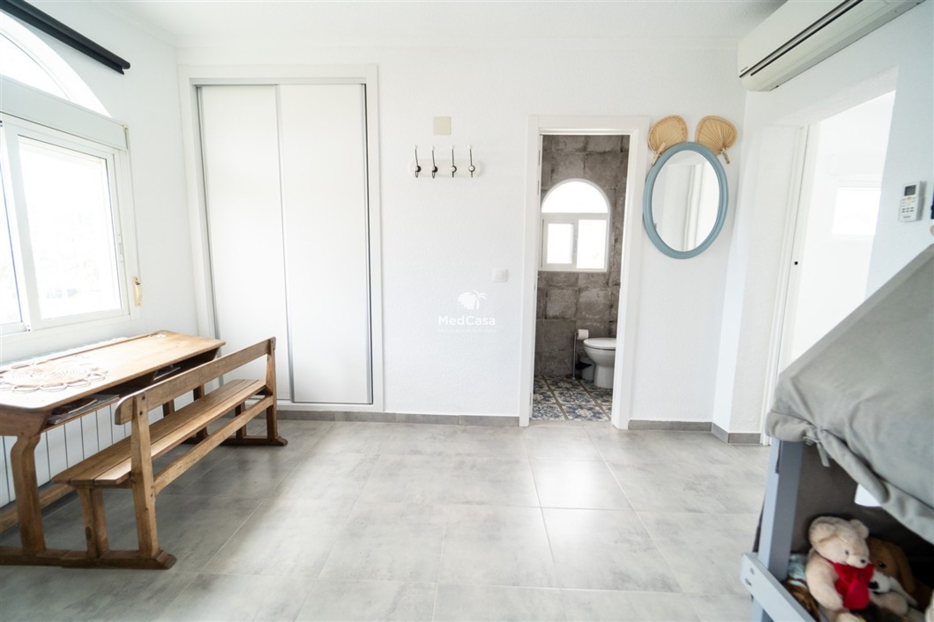 Resale - Villa -
Torrevieja - El chaparral