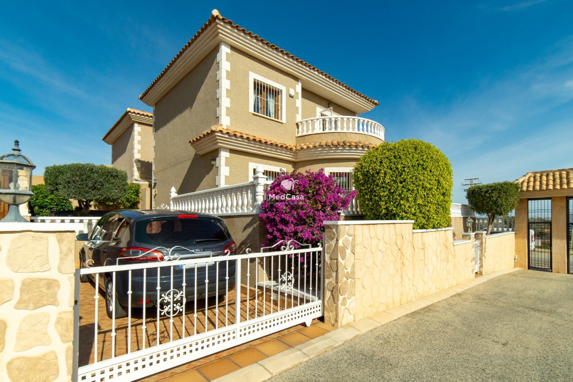 Resale - Villa -
Torrevieja - Los Balcones