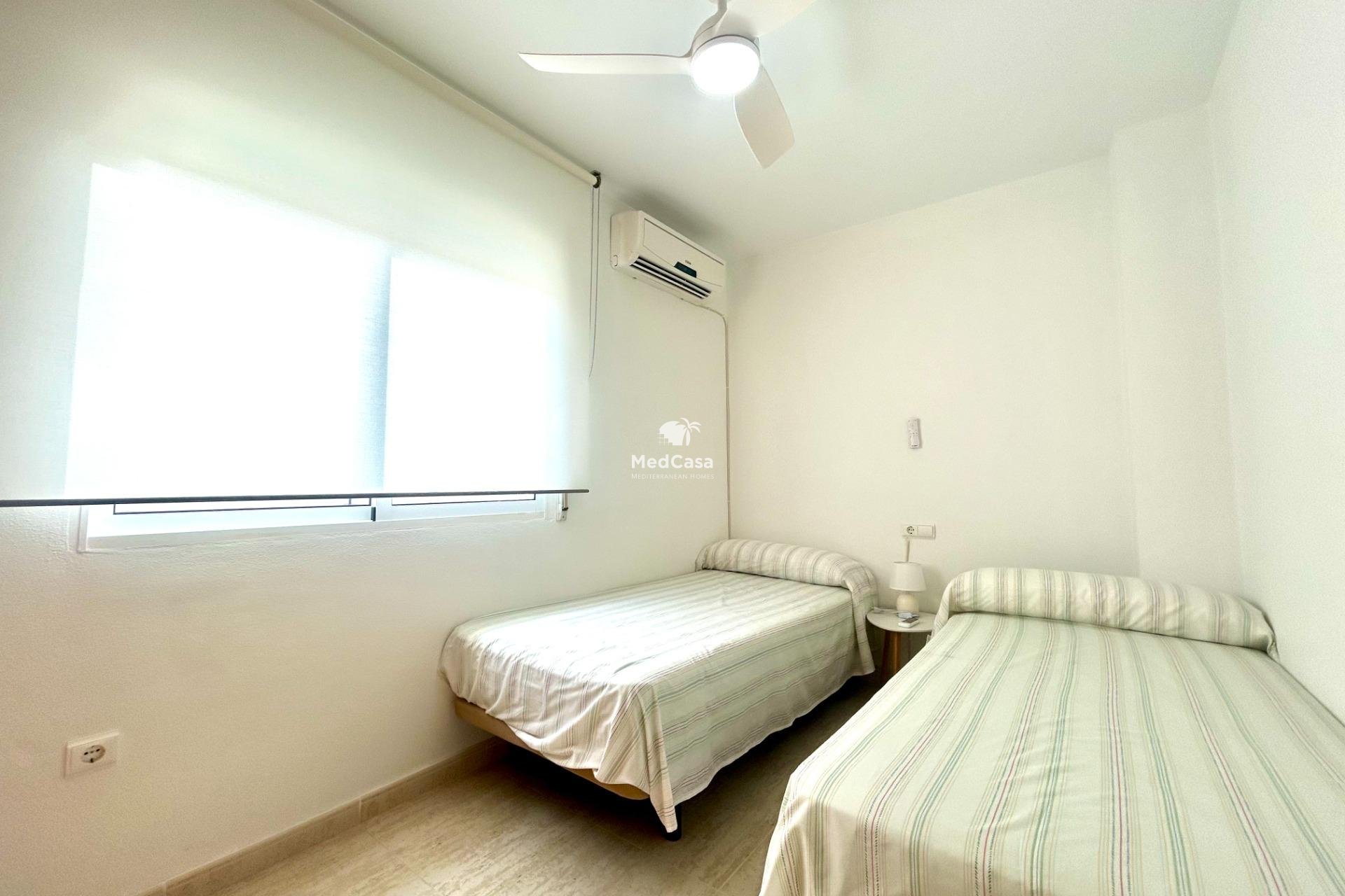 Segunda mano - Adosado -
Dehesa de campoamor - Campoamor