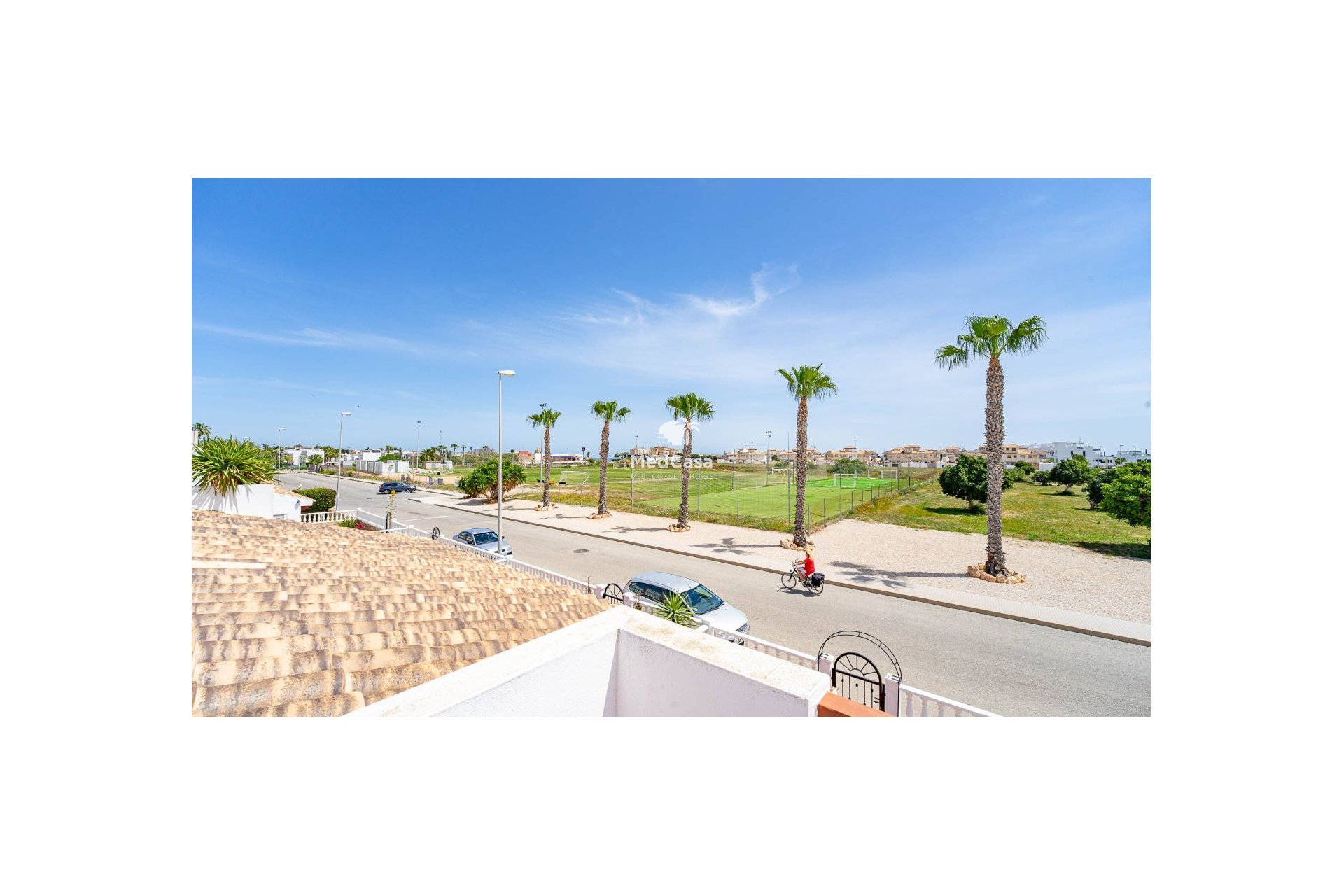 Segunda mano - Adosado esquina -
Orihuela Costa - Punta Prima