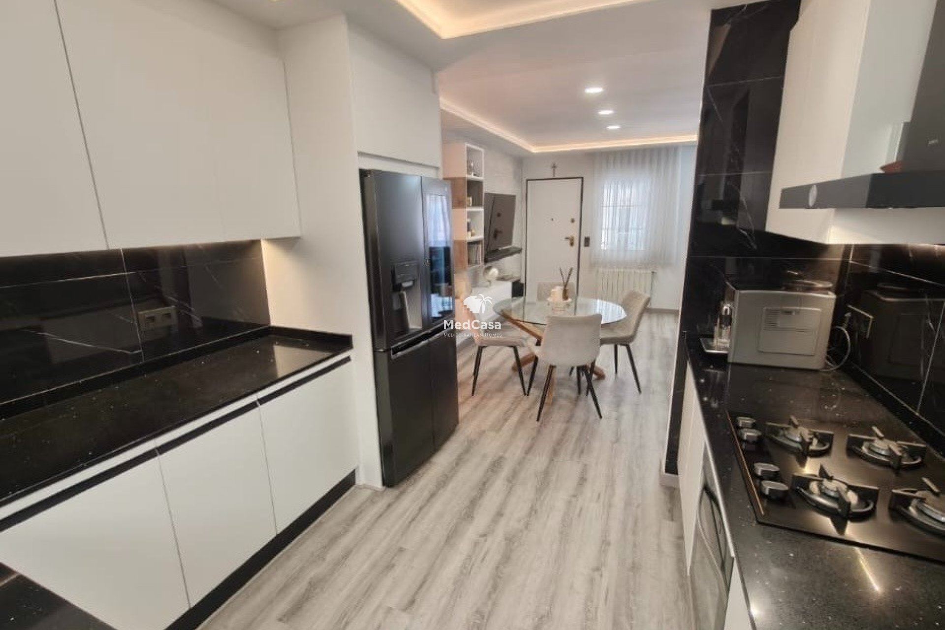 Segunda mano - Adosado esquina -
Orihuela Costa - Villamartín
