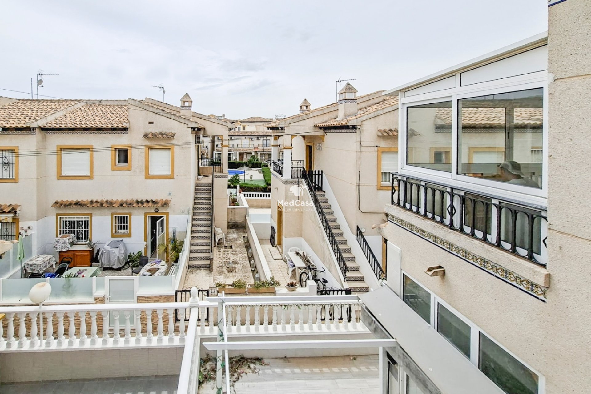 Segunda mano - Adosado -
Orihuela Costa