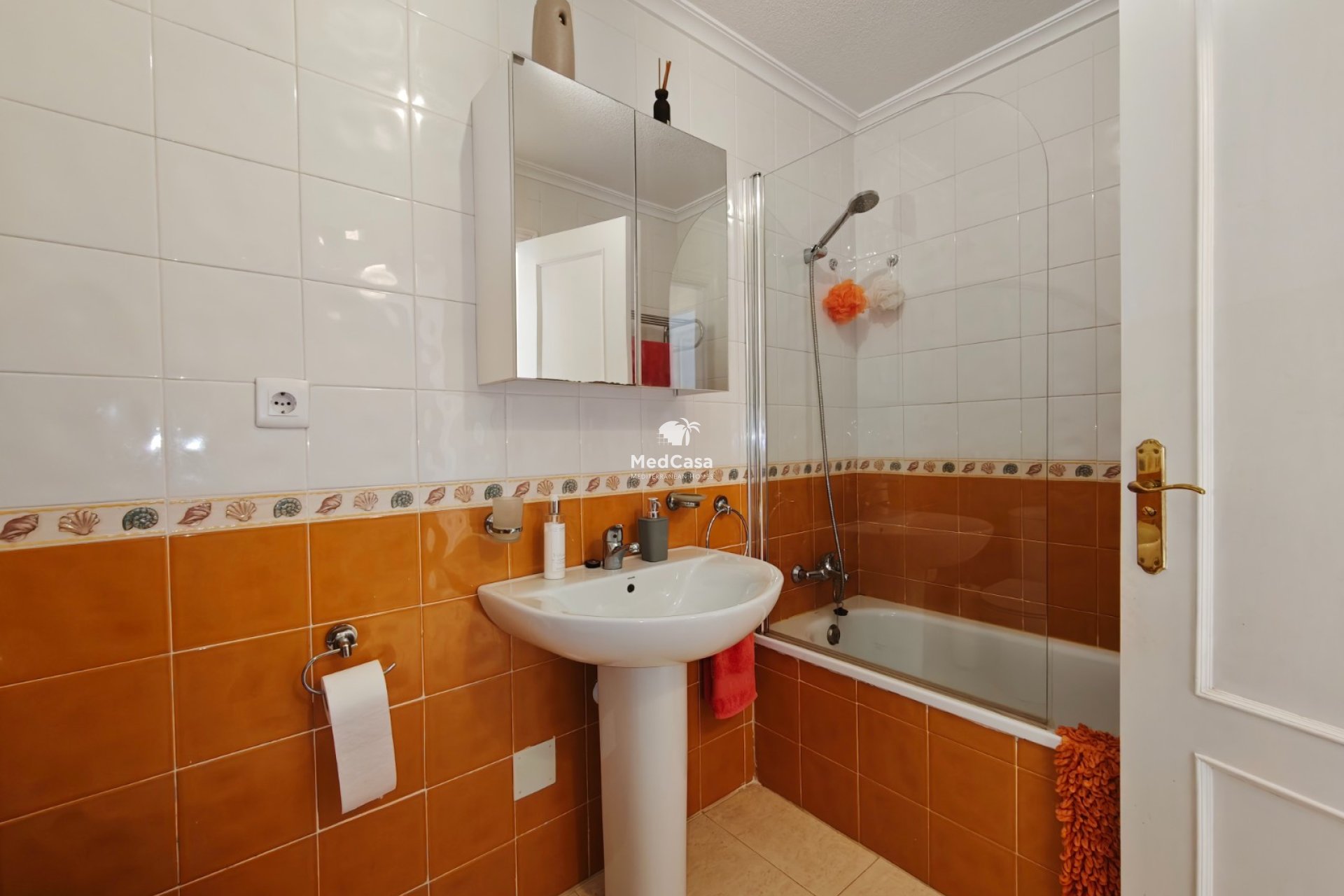 Segunda mano - Apartamento -
Algorfa