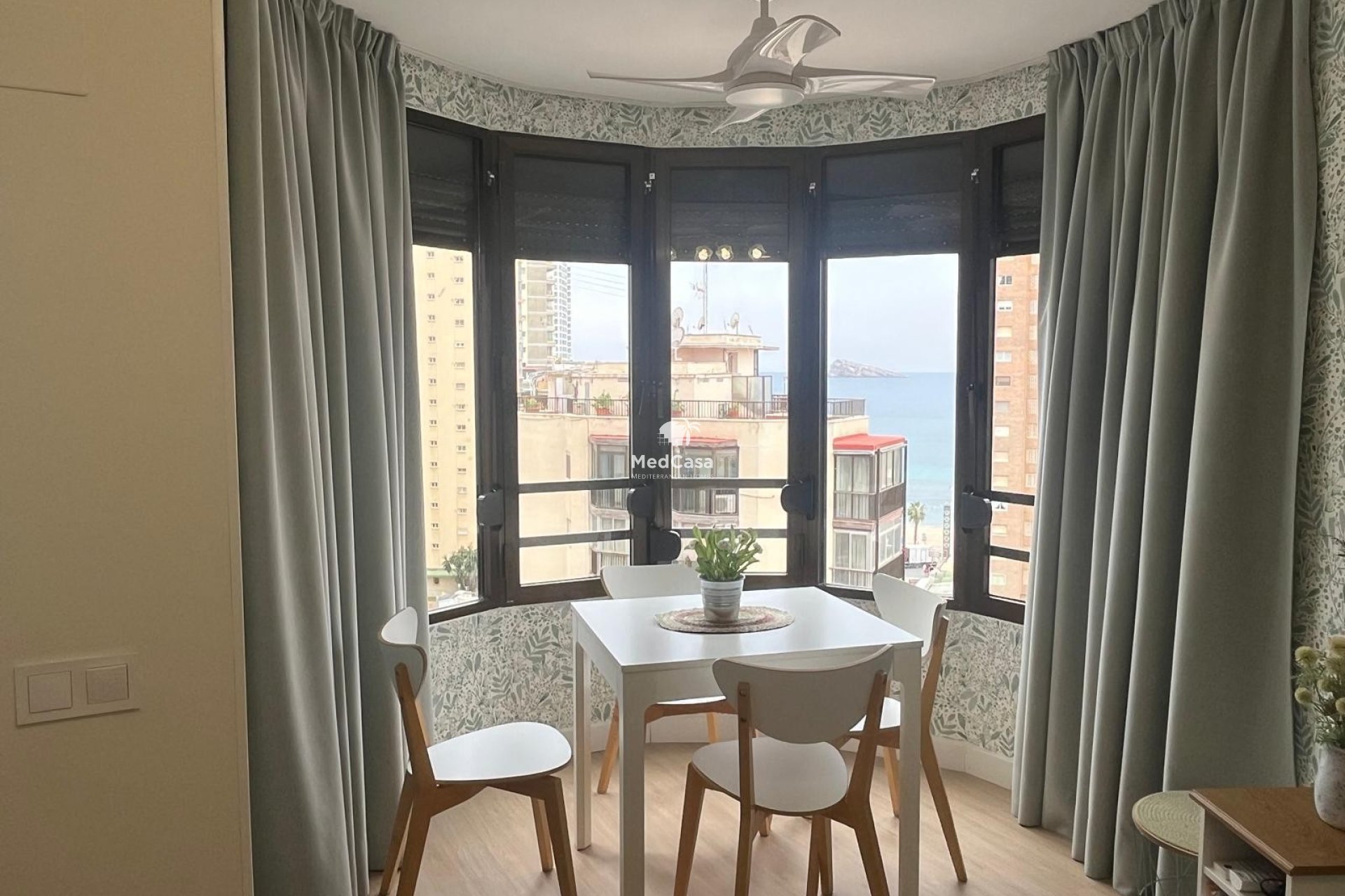 Segunda mano - Apartamento -
Benidorm - Levante