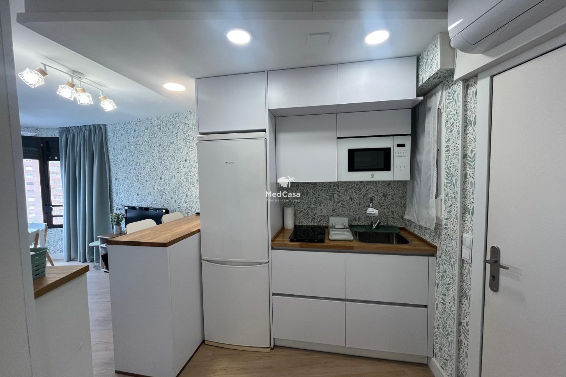 Segunda mano - Apartamento -
Benidorm - Levante