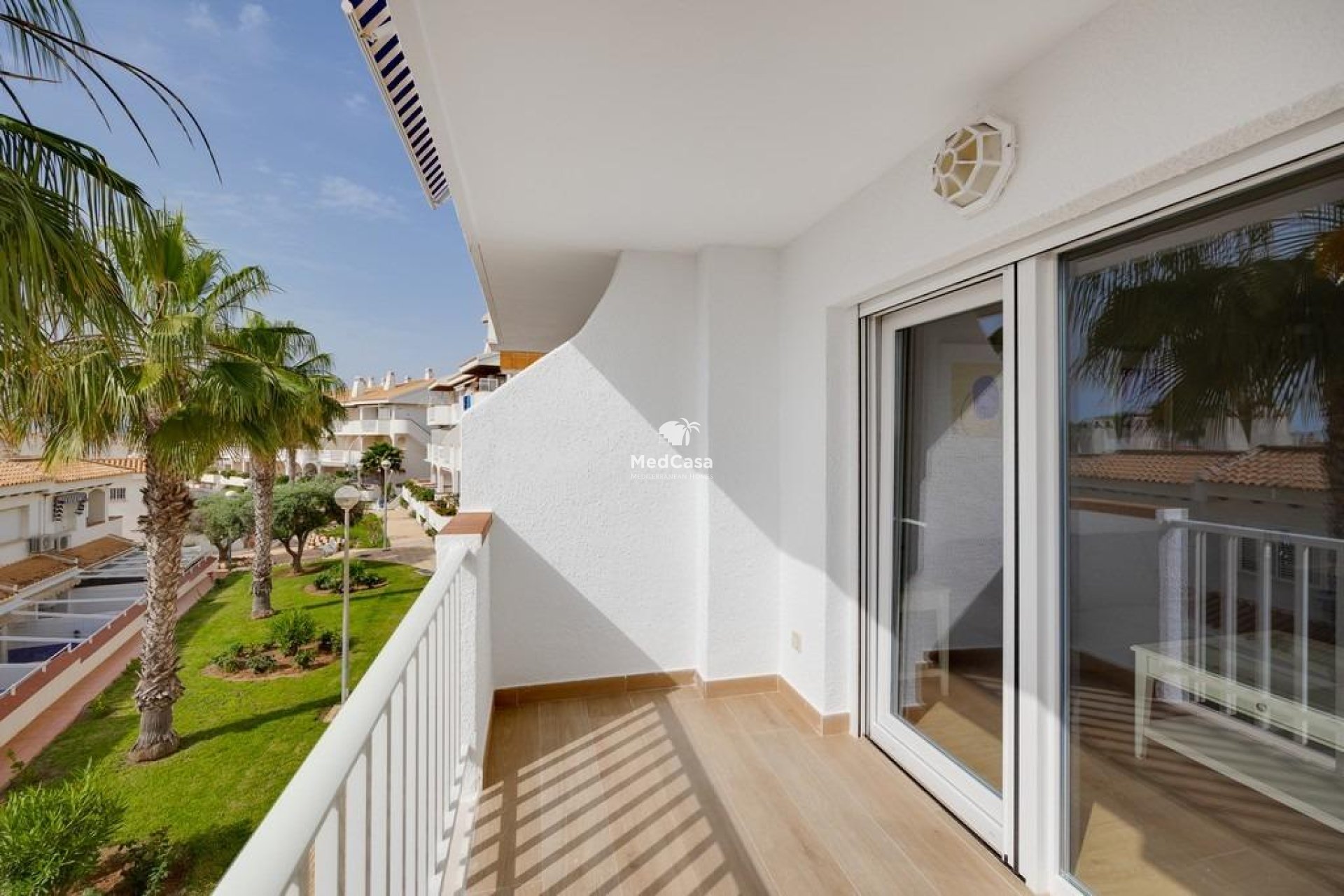 Segunda mano - Apartamento -
Orihuela Costa - Campoamor