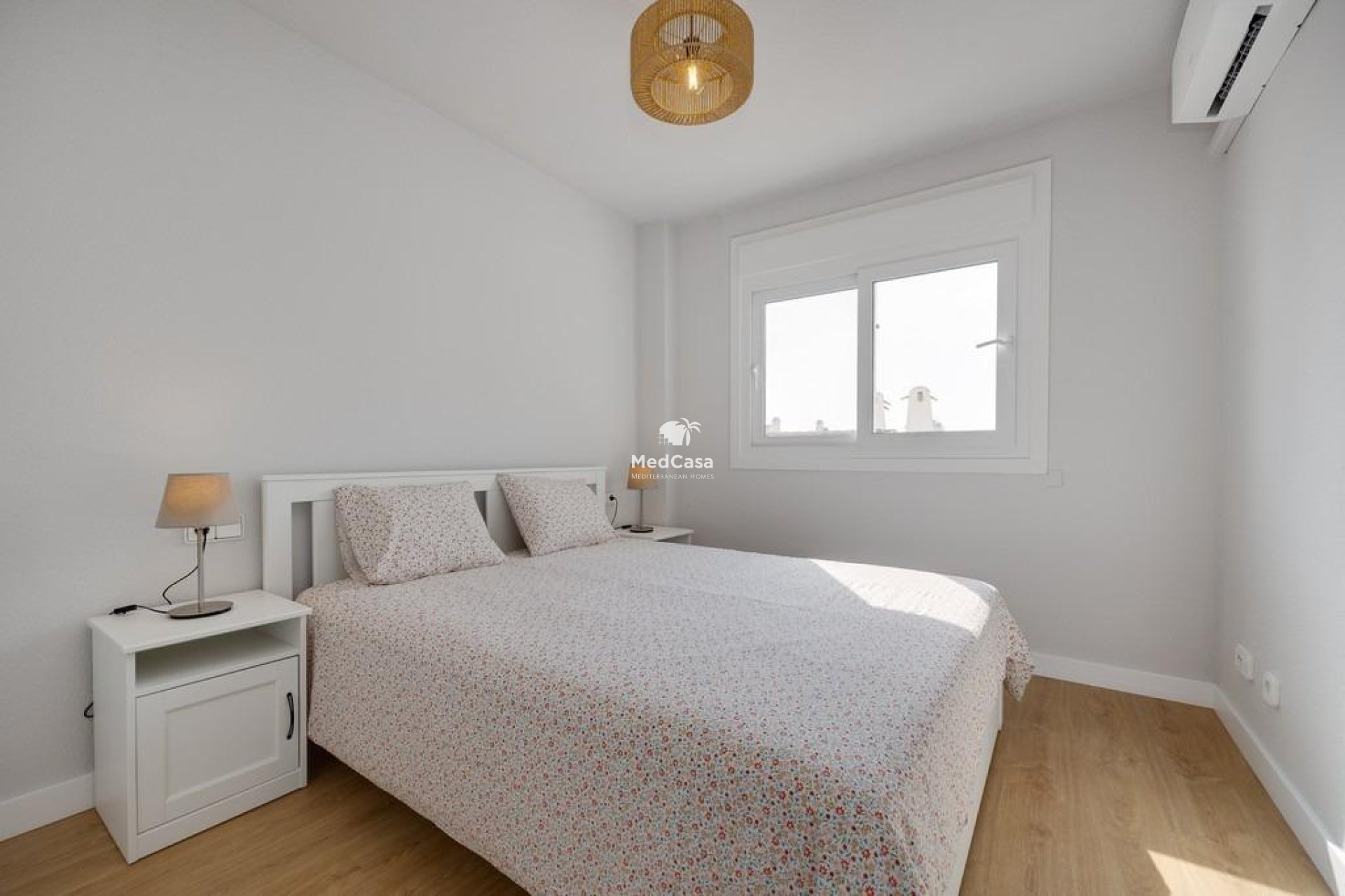 Segunda mano - Apartamento -
Orihuela Costa - Campoamor