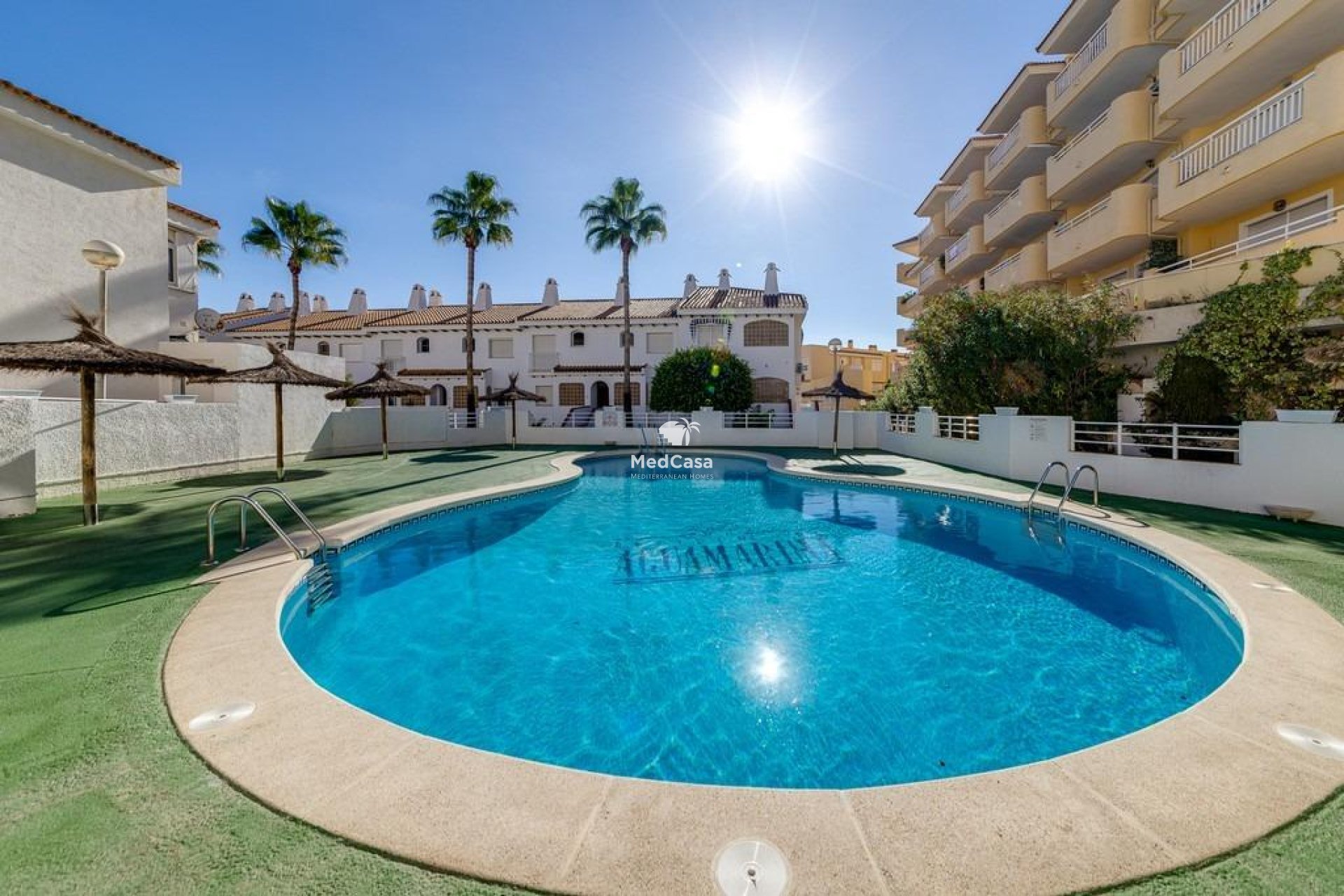 Segunda mano - Apartamento -
Orihuela Costa - Campoamor