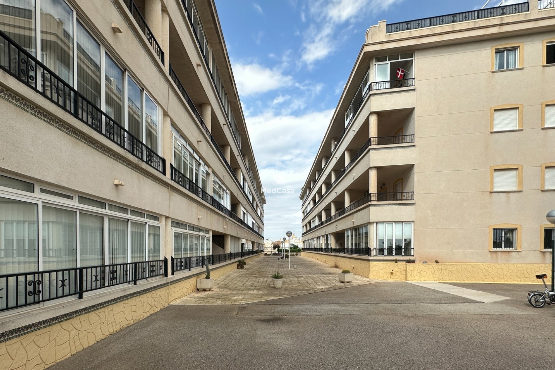 Segunda mano - Apartamento -
Orihuela Costa - Playa Flamenca