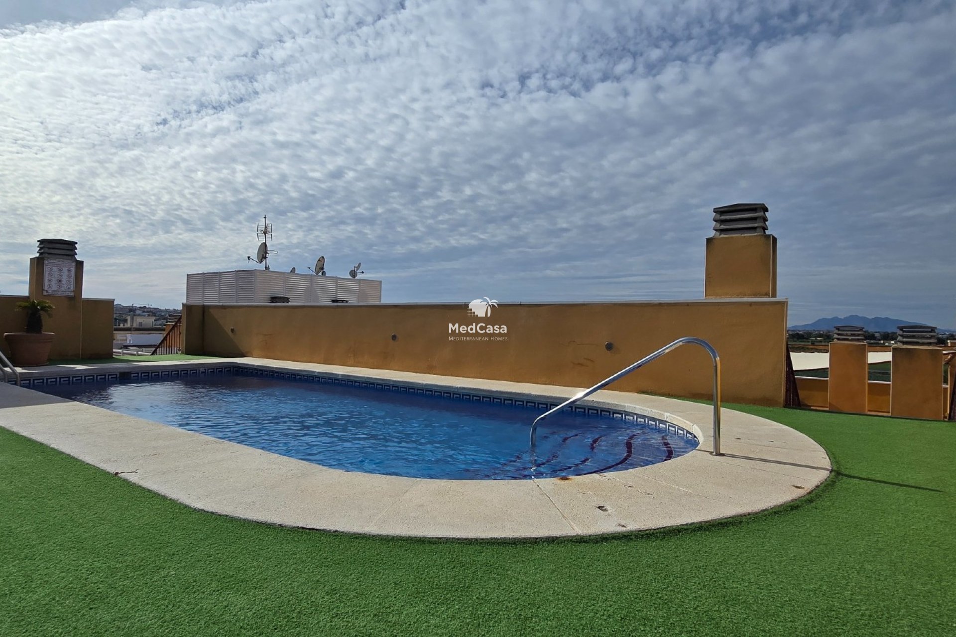 Segunda mano - Apartamento planta baja -
Formentera del Segura