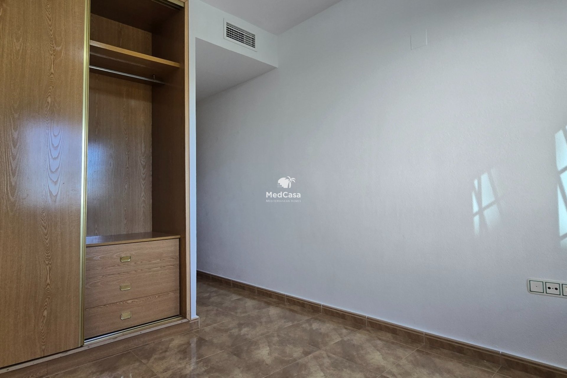 Segunda mano - Apartamento planta baja -
Formentera del Segura